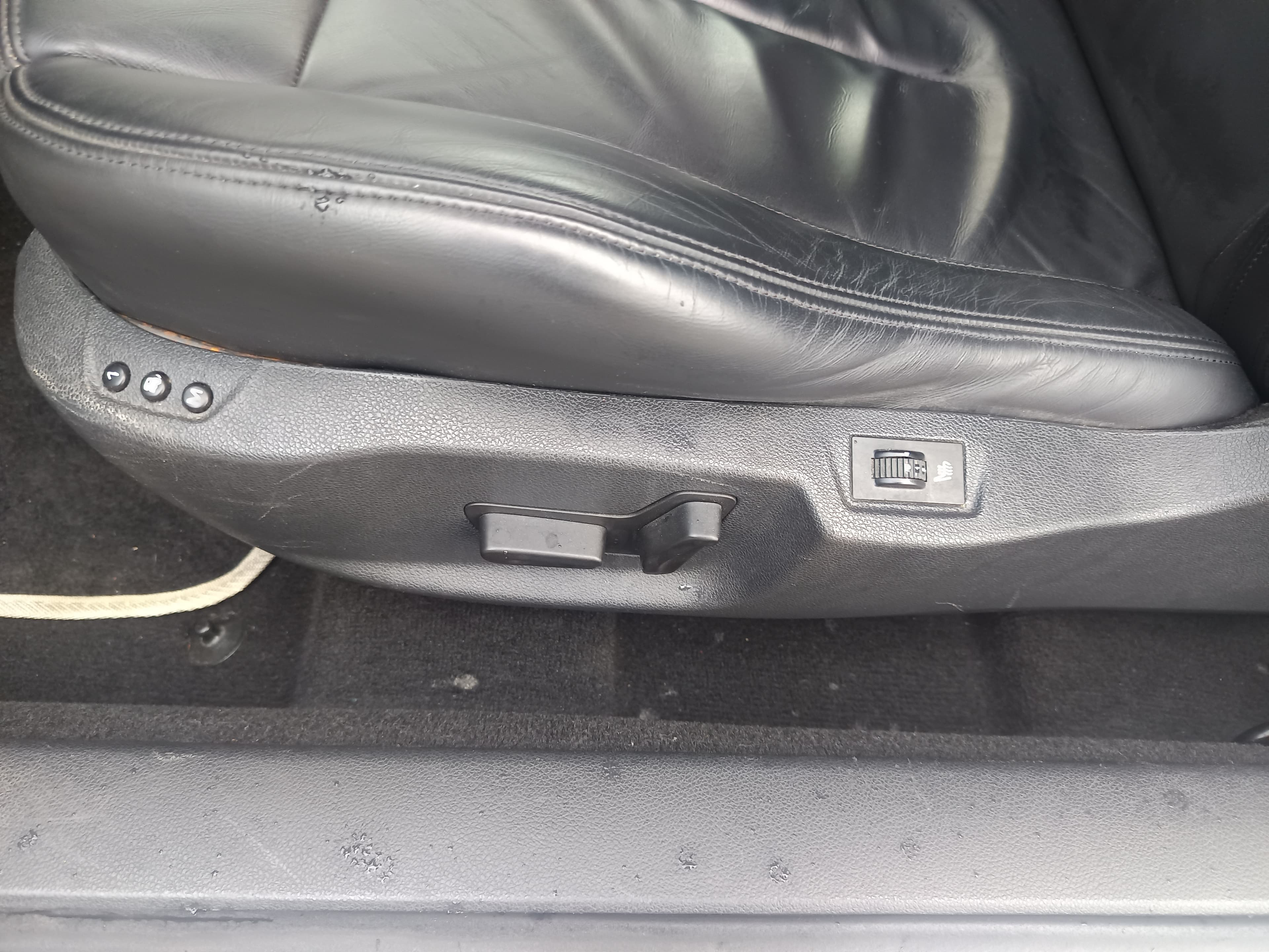 Peugeot RCZ 2.0 HDi · Ano 2011 — imagem 27