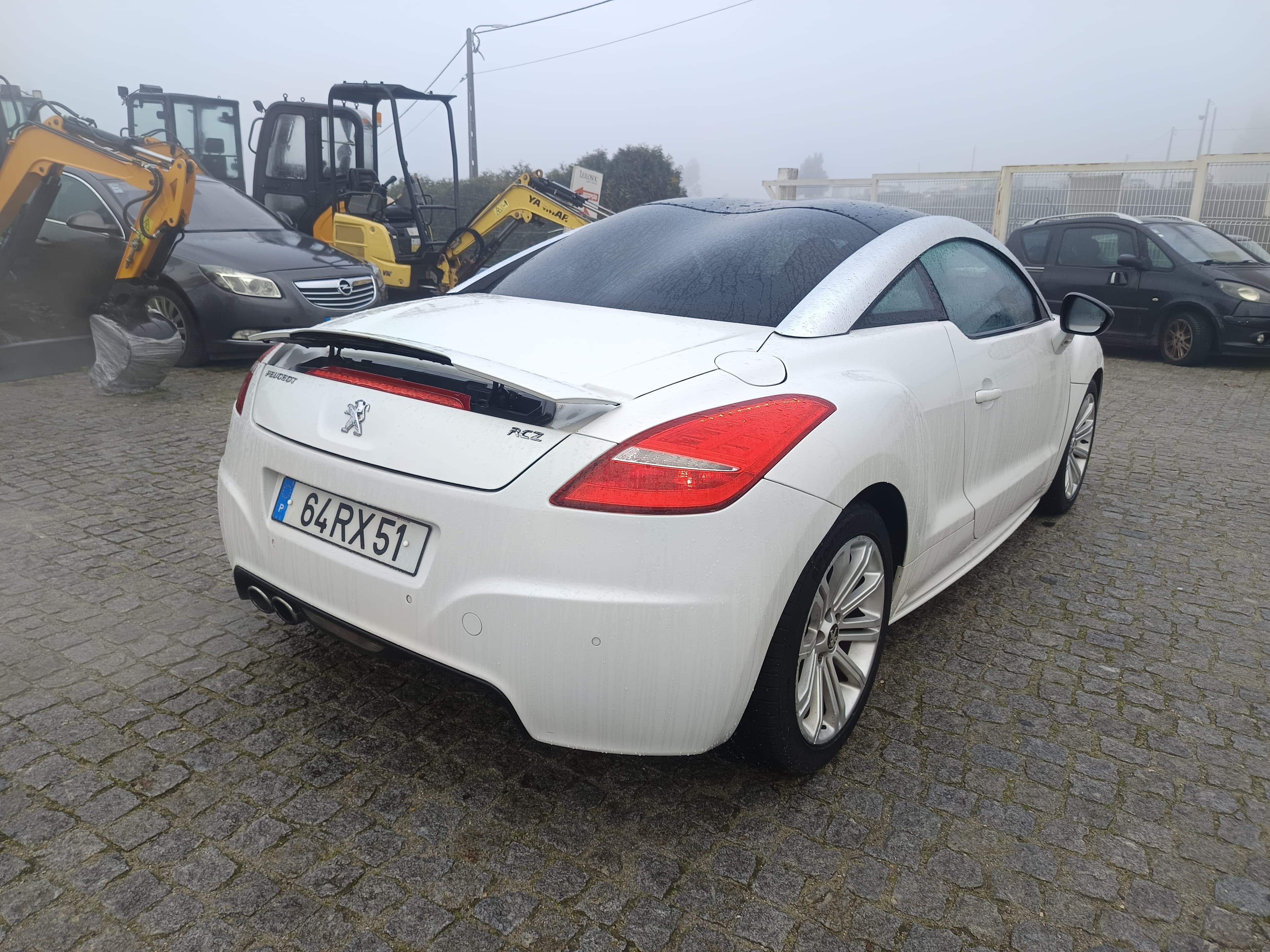Peugeot RCZ 2.0 HDi · Ano 2011 — imagem 5