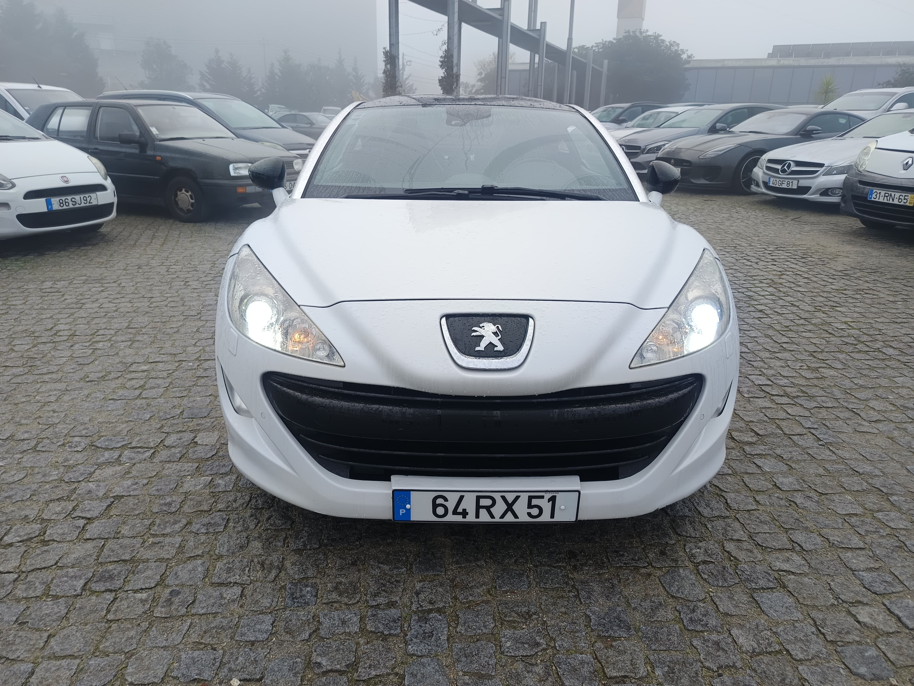 Peugeot RCZ 2.0 HDi · Ano 2011 — imagem 2