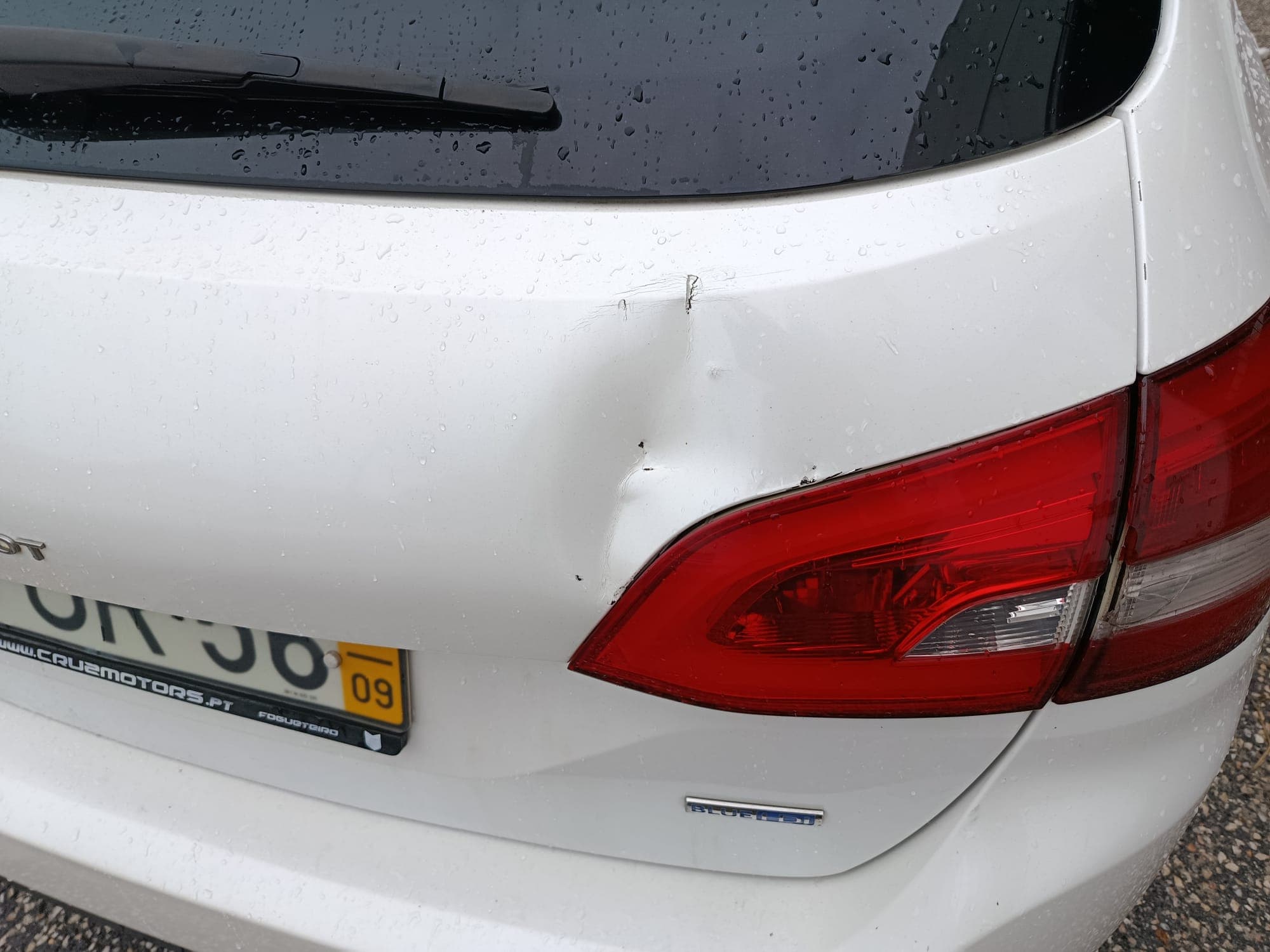 Peugeot 308 · Ano 2014 — imagem 9