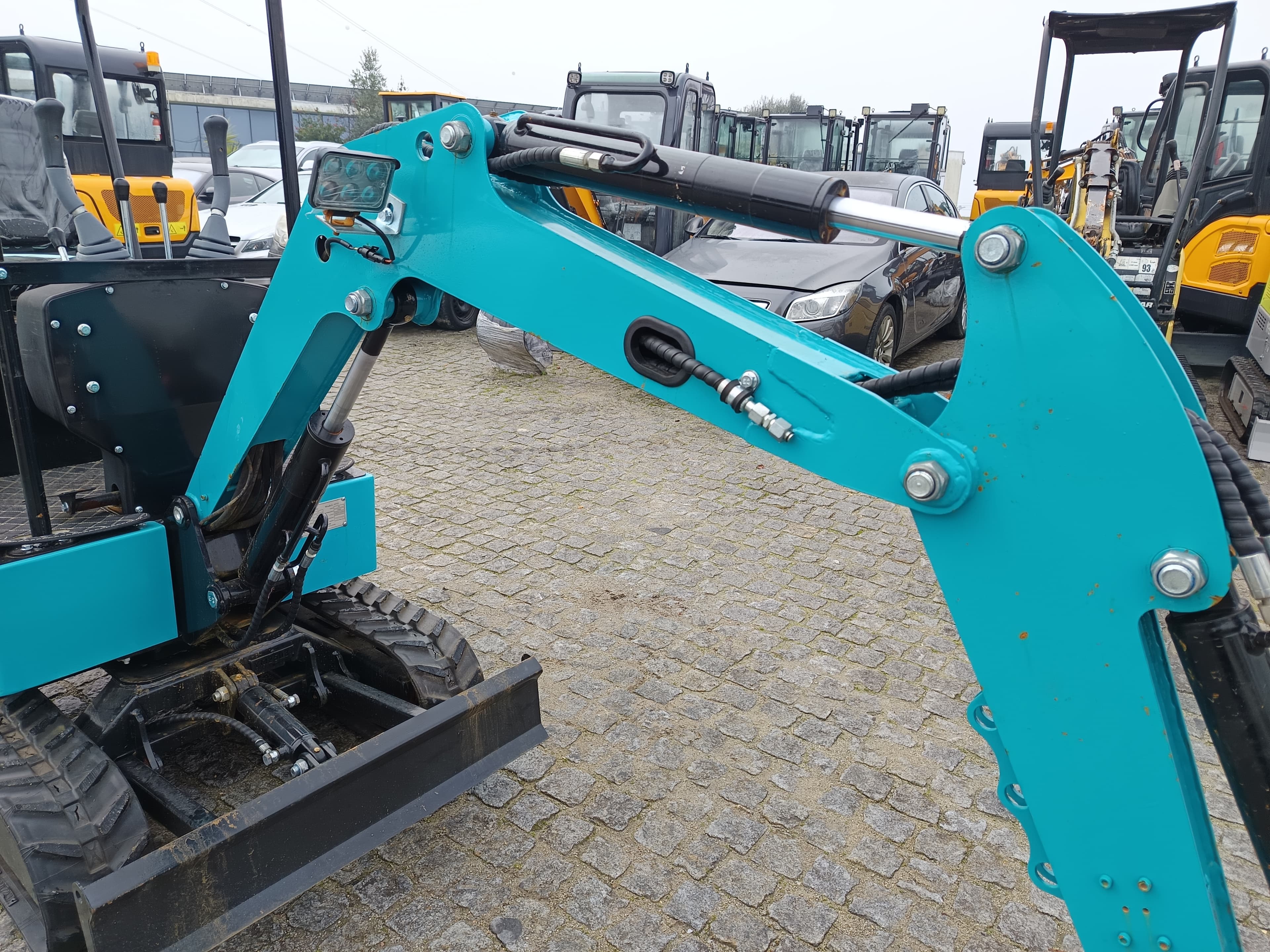 Mini Giratoria JPC KV12 · Año 2025 — imagen 3