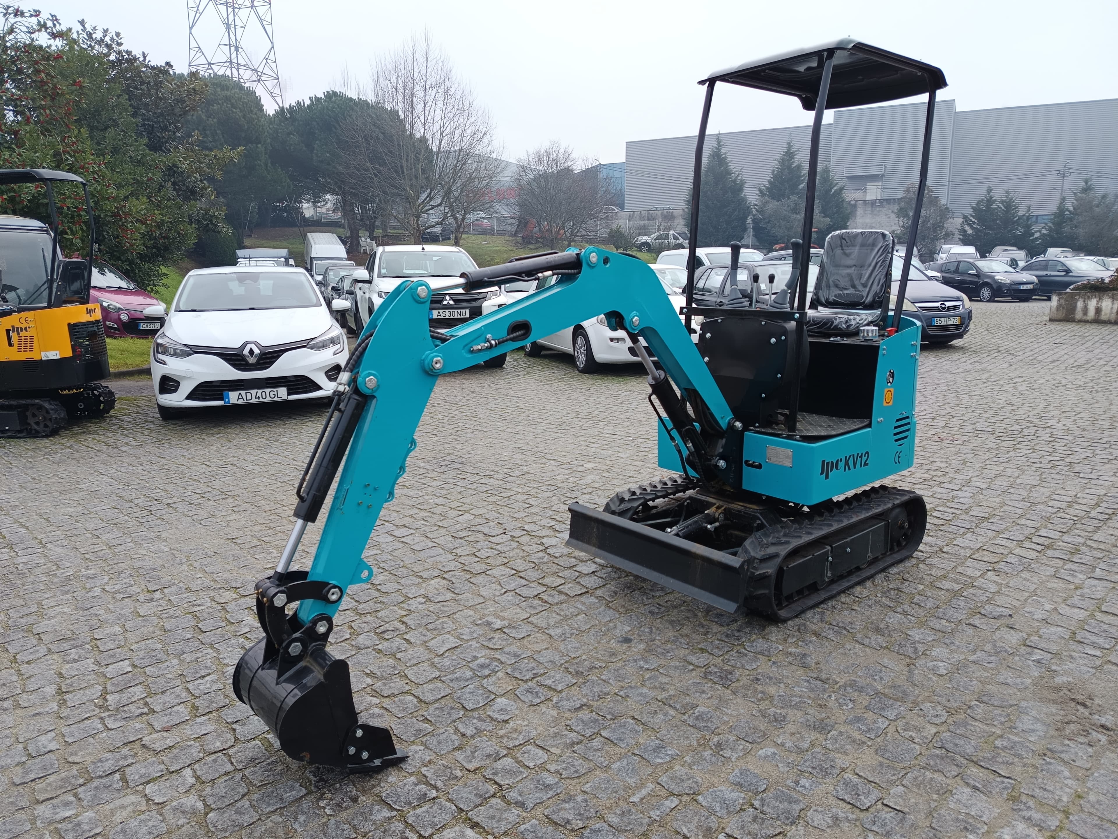 Mini Giratoria JPC KV12 · Año 2025 — imagen 1