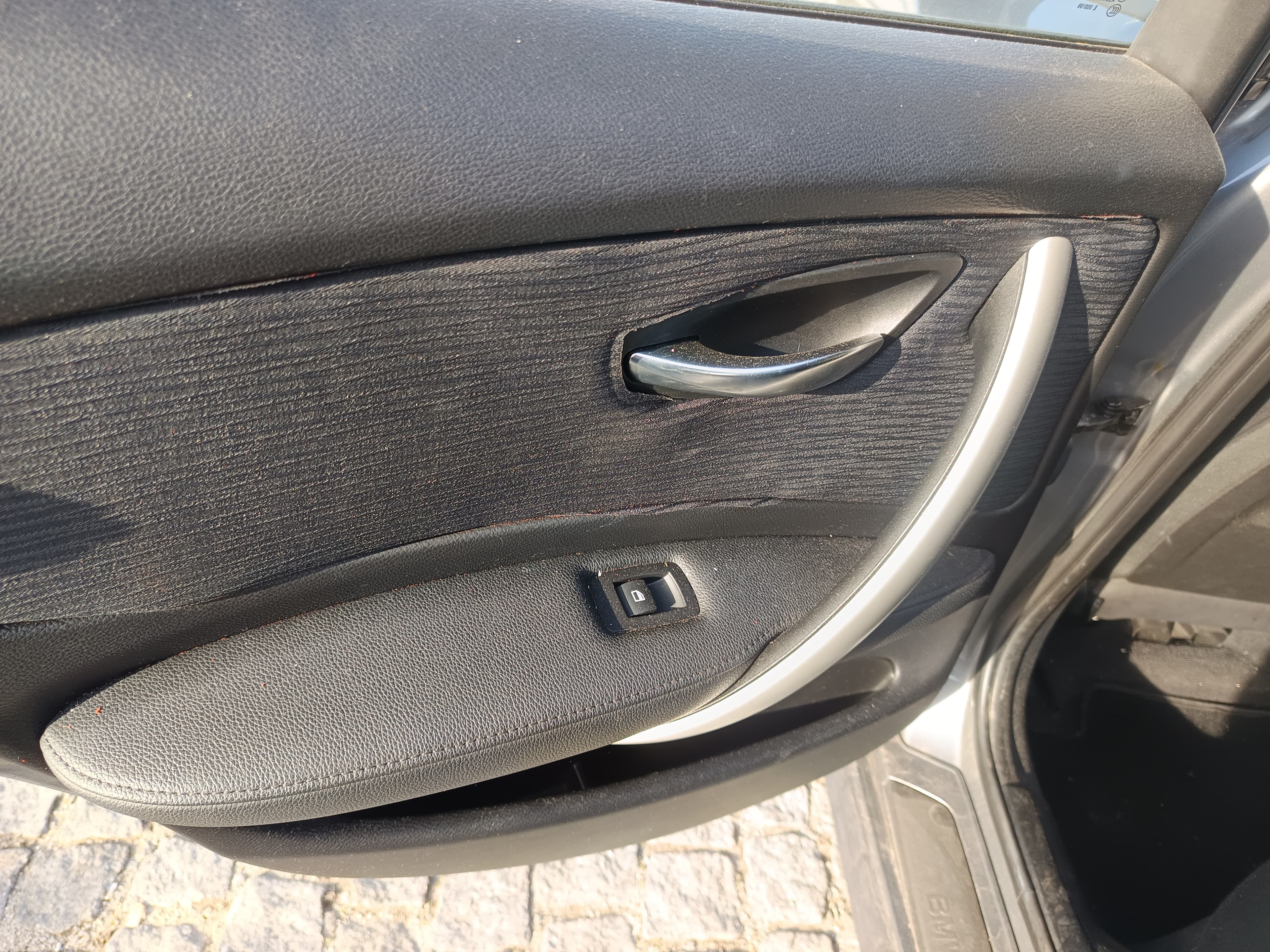 BMW 118d · Ano 2011 — imagem 26