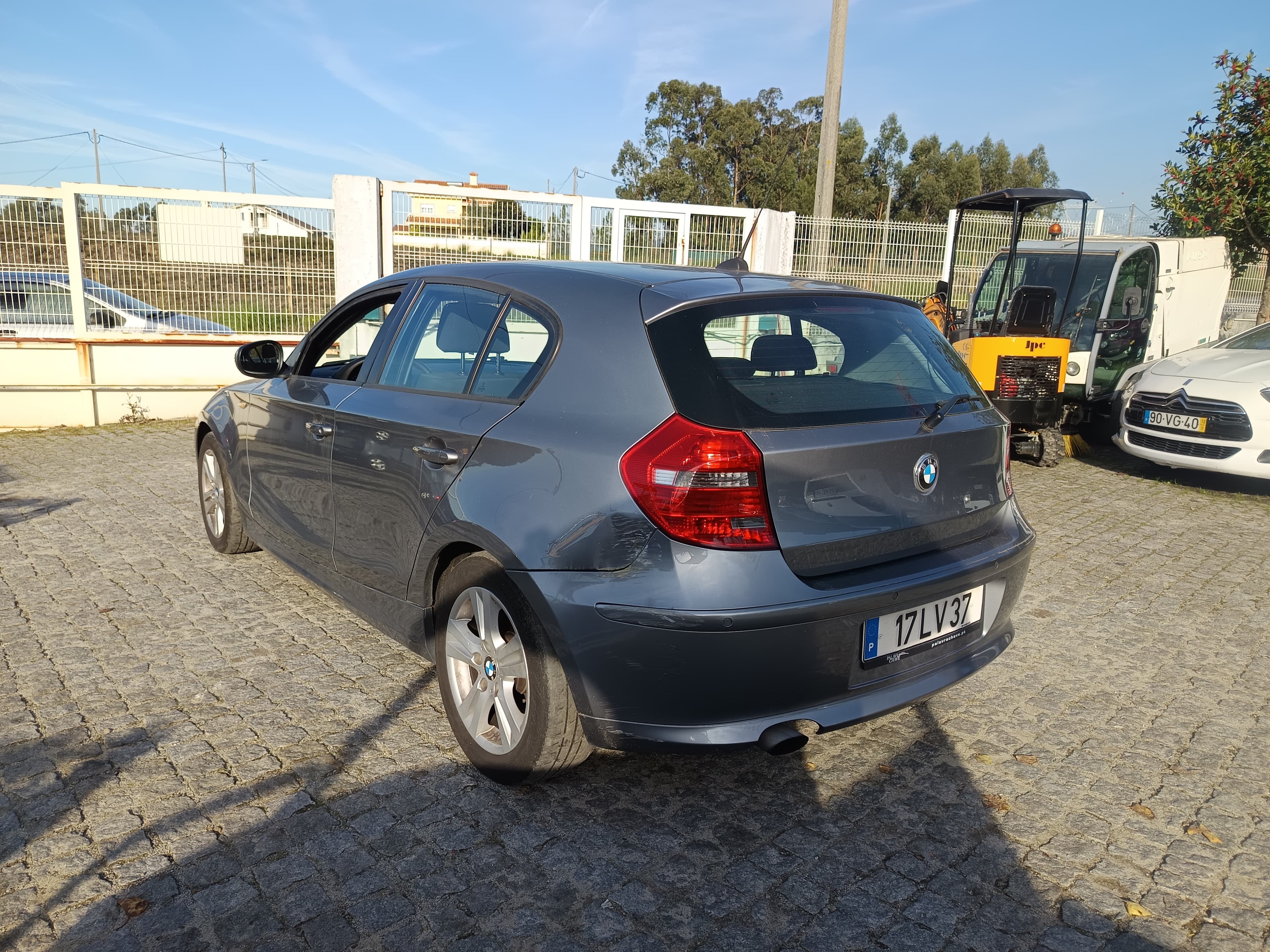 BMW 118d · Ano 2011 — imagem 5