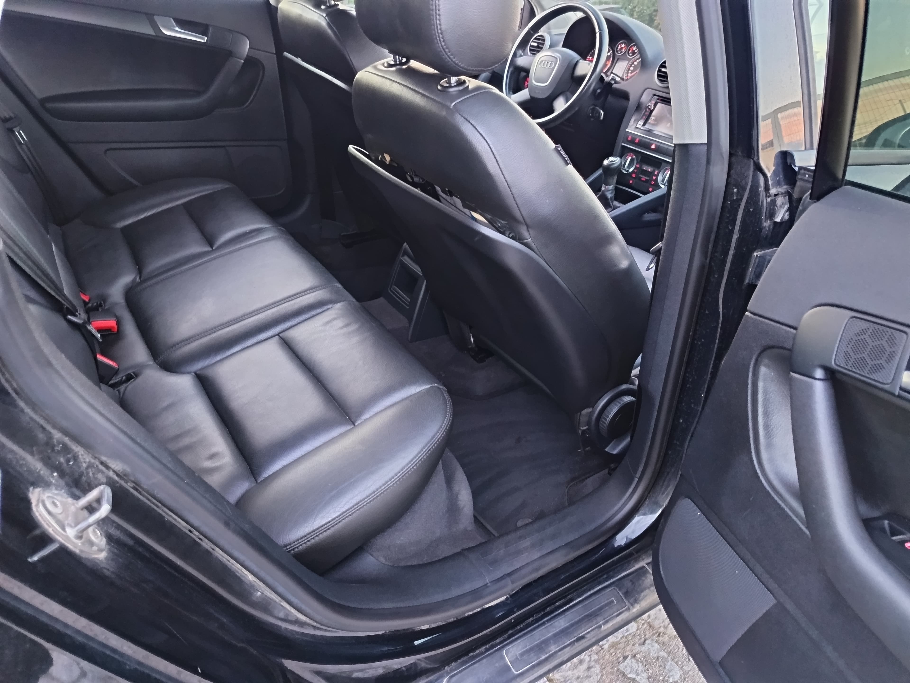 Audi A3 TDI · Ano 2011 — image 18