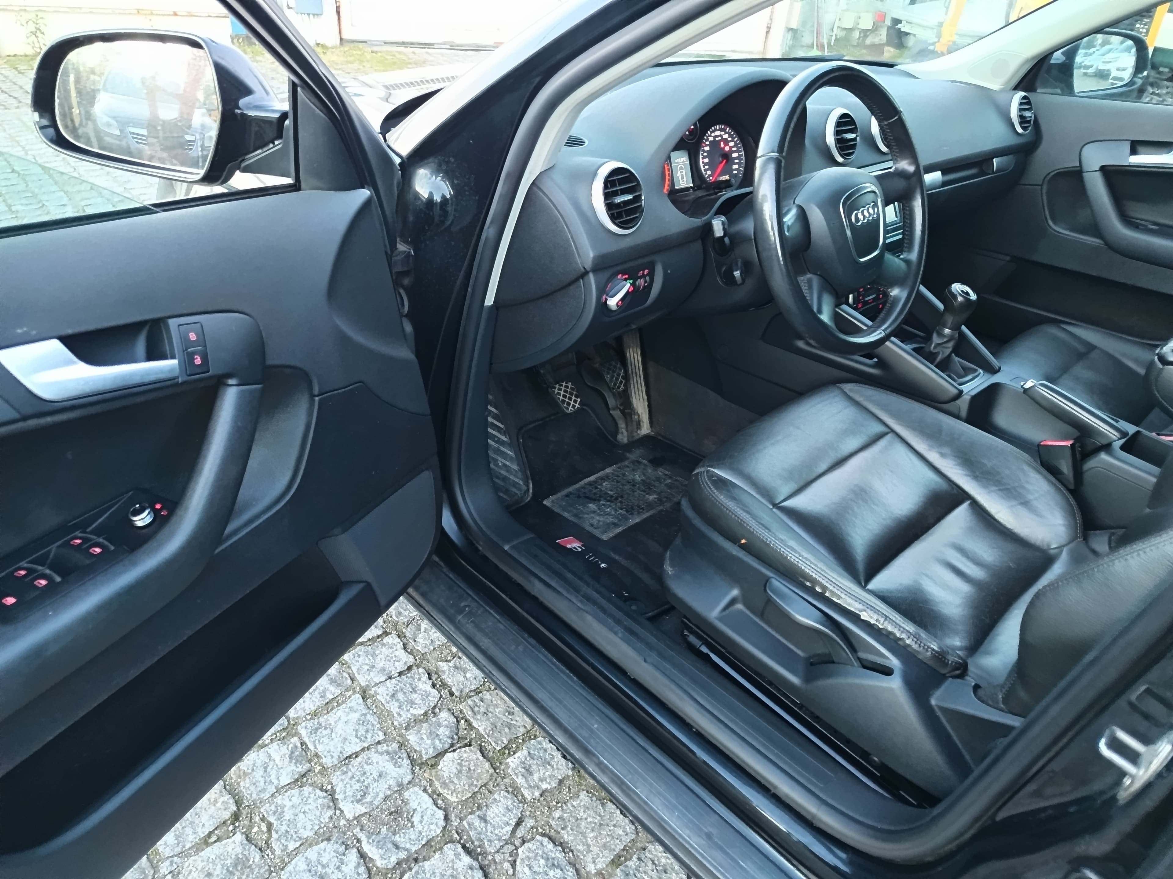 Audi A3 TDI · Ano 2011 — image 28