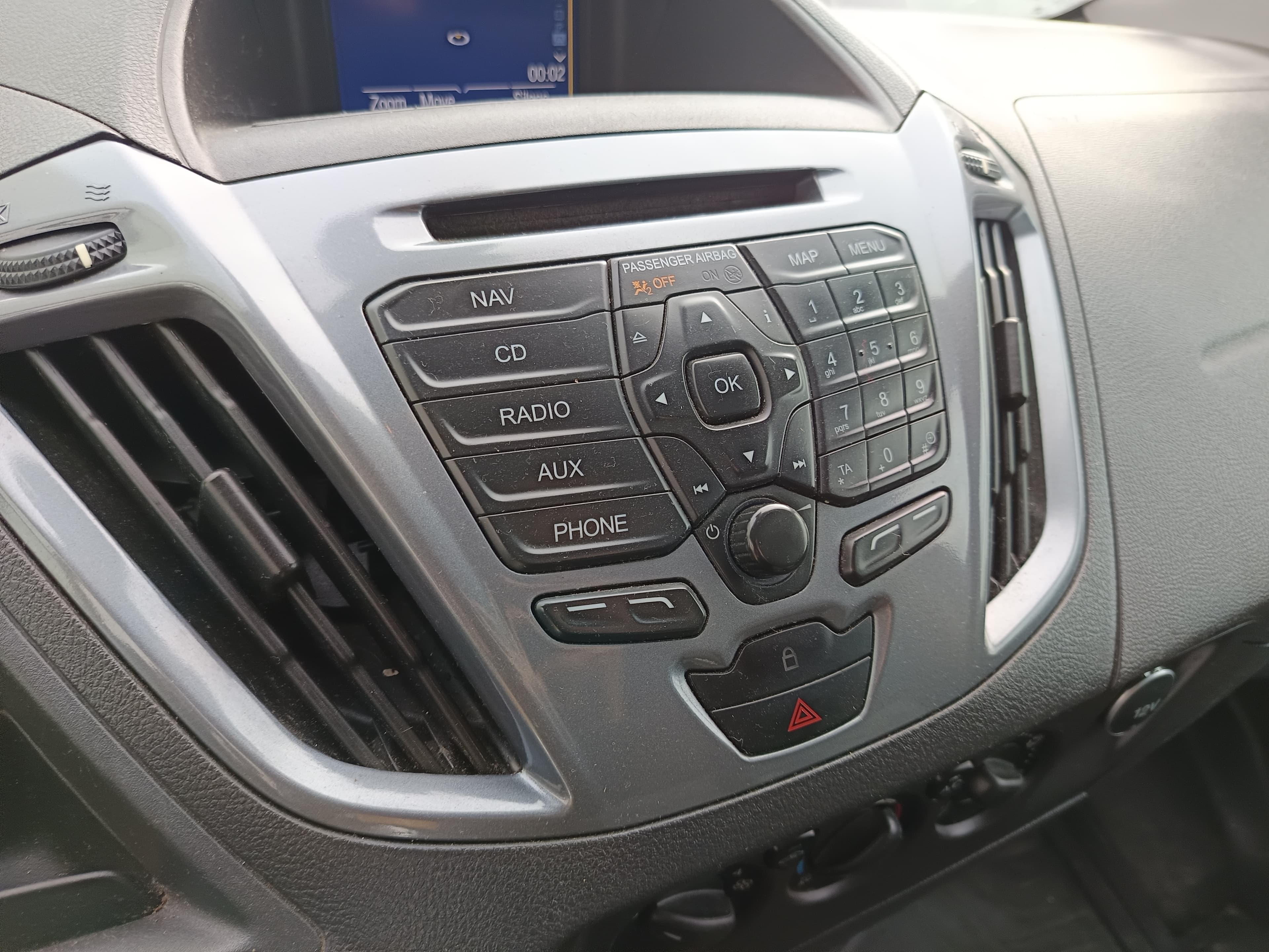 Ford Transit Custom · Ano 2014 — imagem 36
