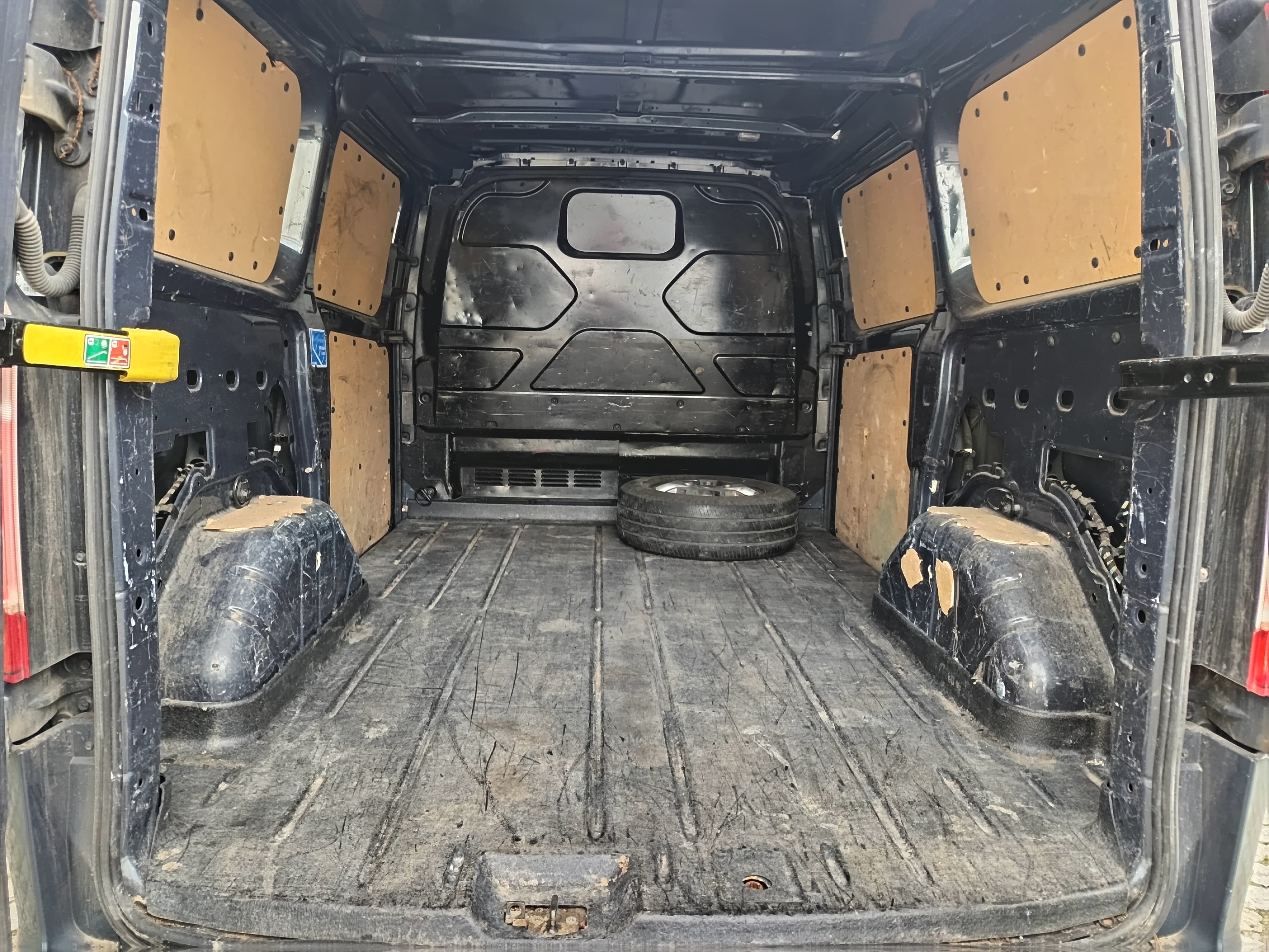 Ford Transit Custom · Ano 2014 — imagem 23
