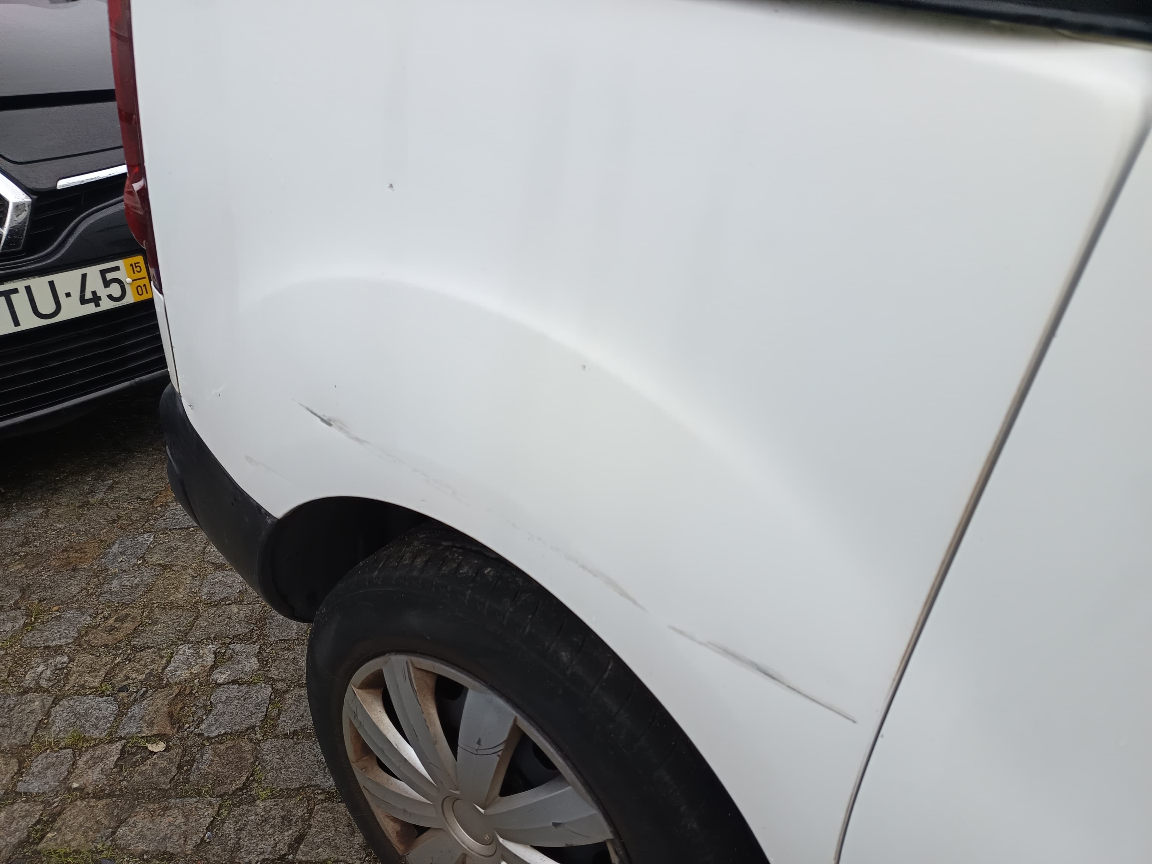 Peugeot Partner · Ano 2016 — imagem 10