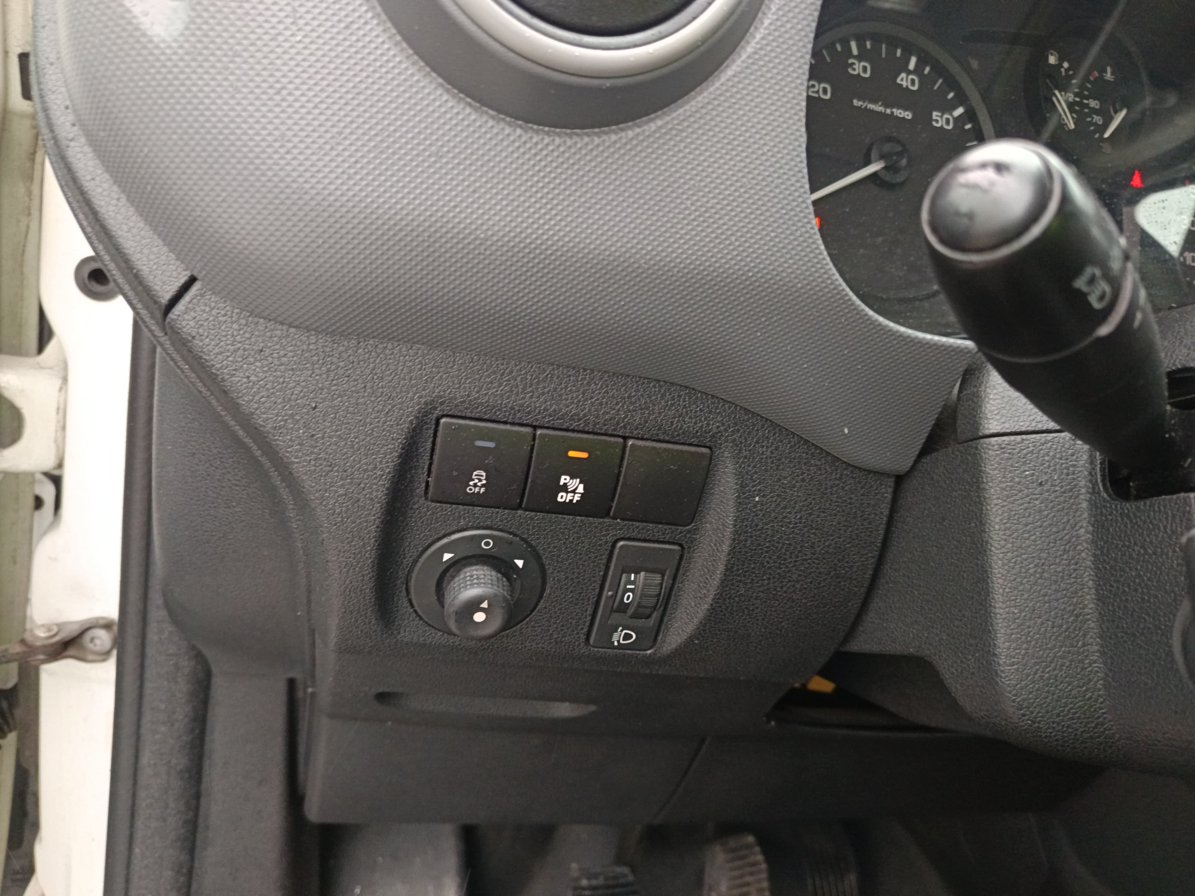 Peugeot Partner · Ano 2016 — imagem 37