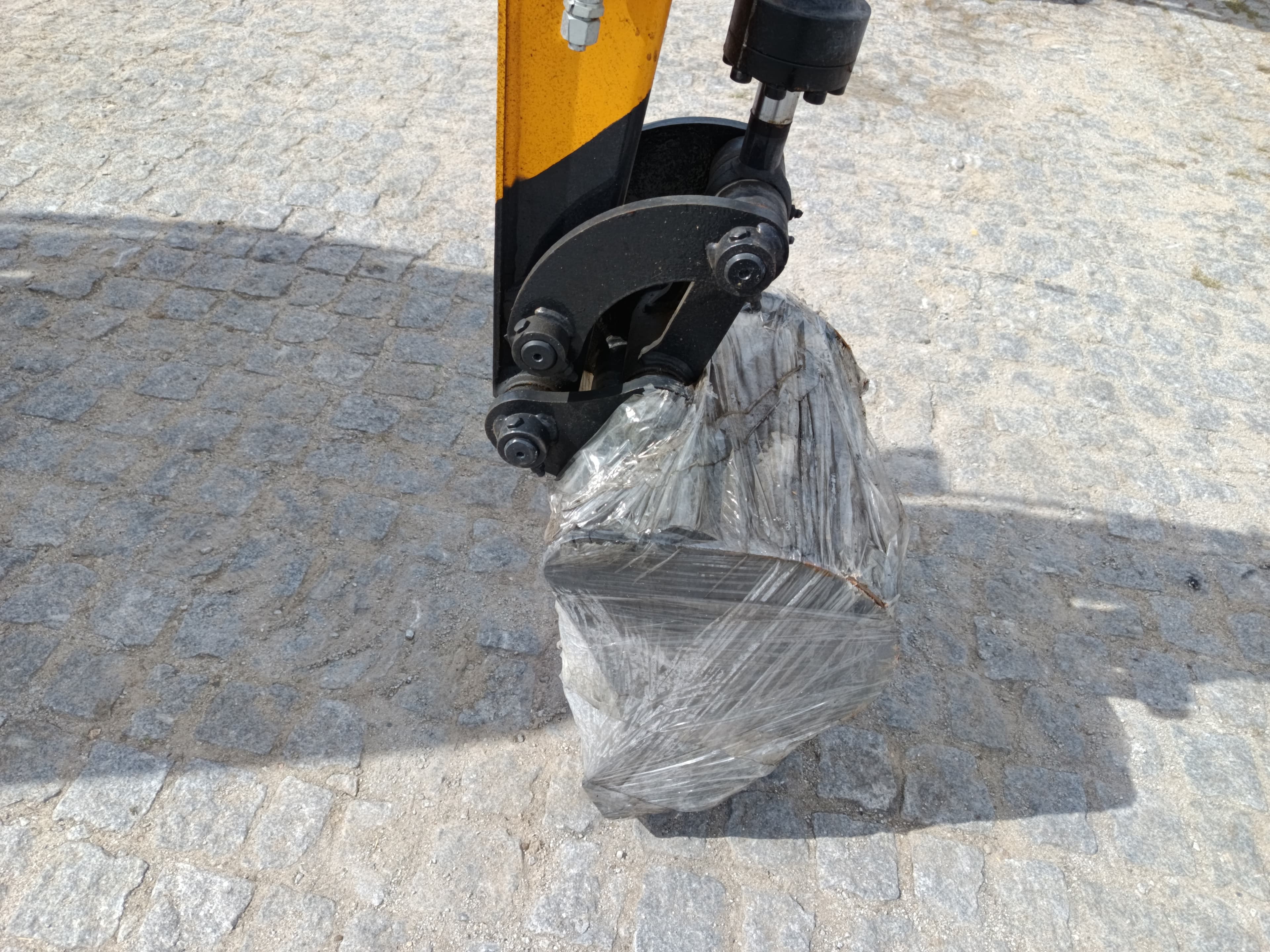 Mini Giratória Infront YFE20 · Ano 2023 — imagem 7