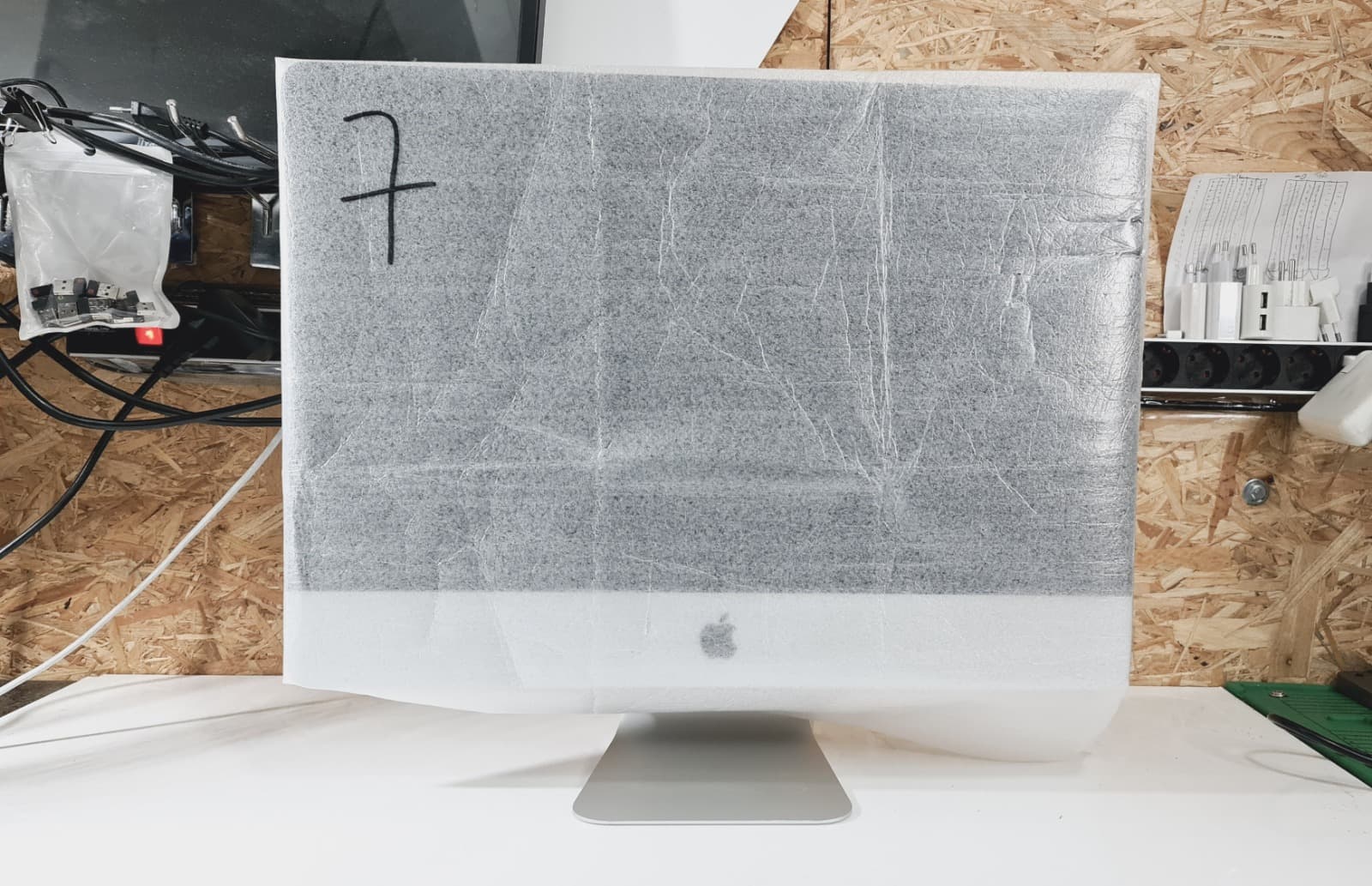 Ordinateur Apple iMac A1418 — image 4