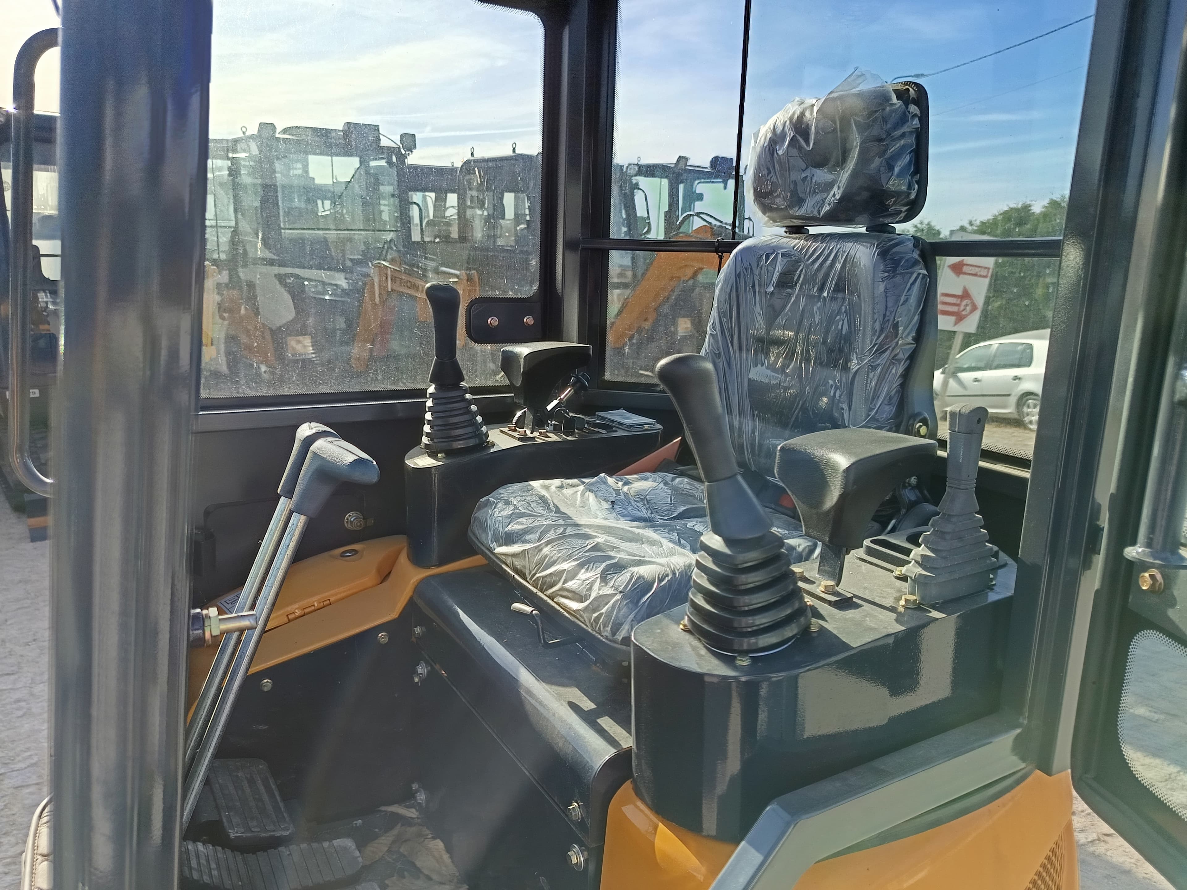Mini Giratória Infront YFE16 · Ano 2022 — imagem 13
