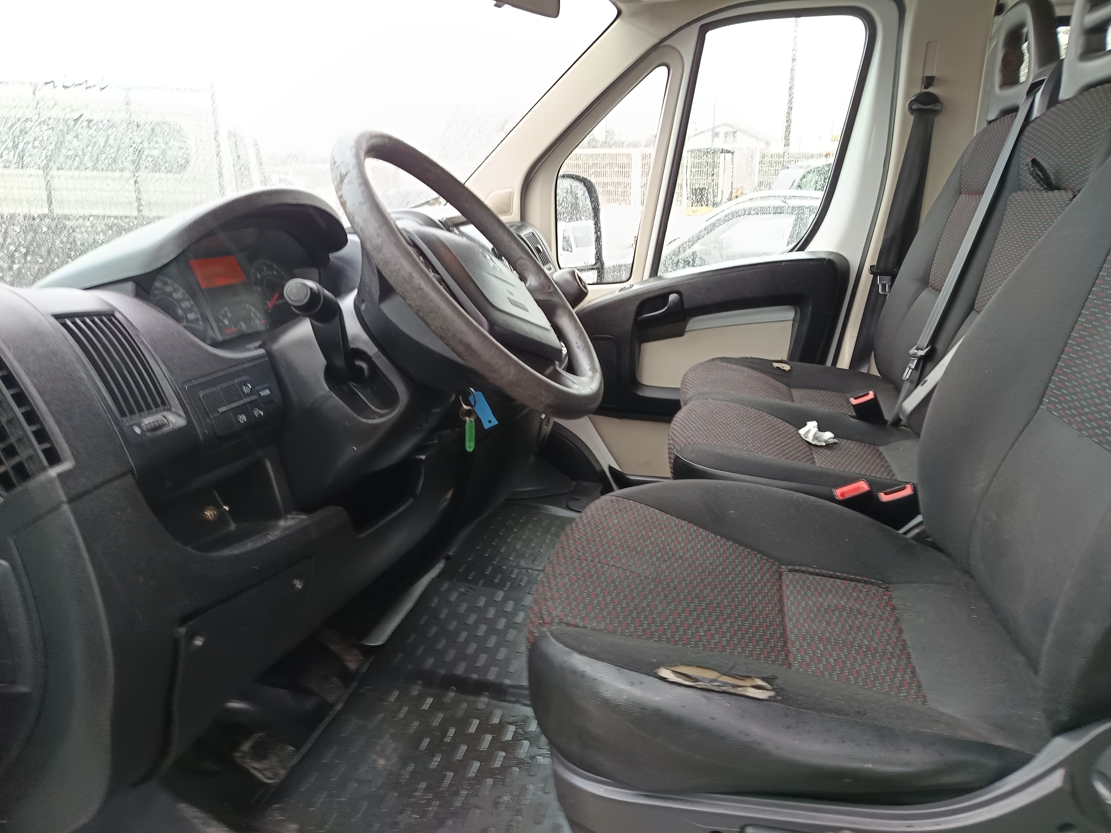 Peugeot Boxer · Année 2015 — image 23