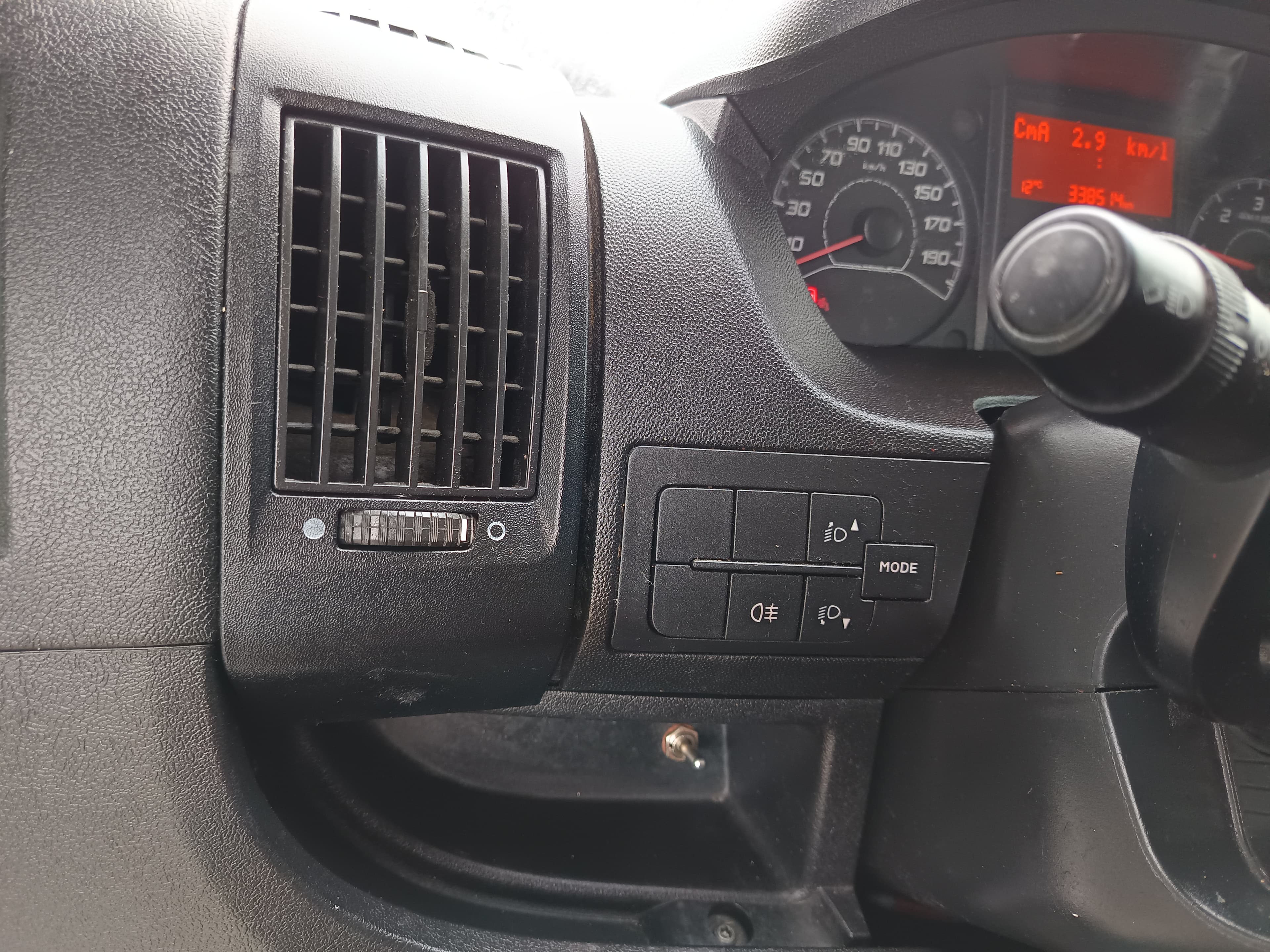 Peugeot Boxer · Année 2015 — image 32