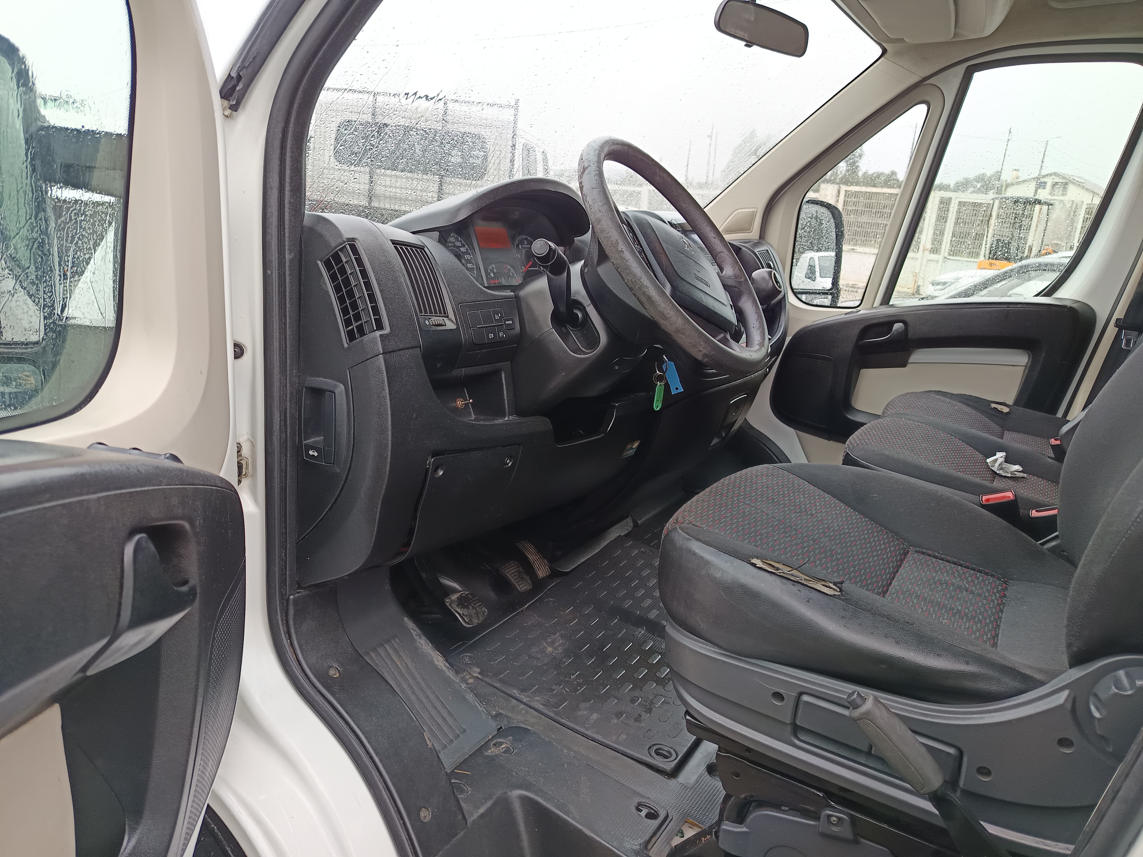 Peugeot Boxer · Année 2015 — image 21
