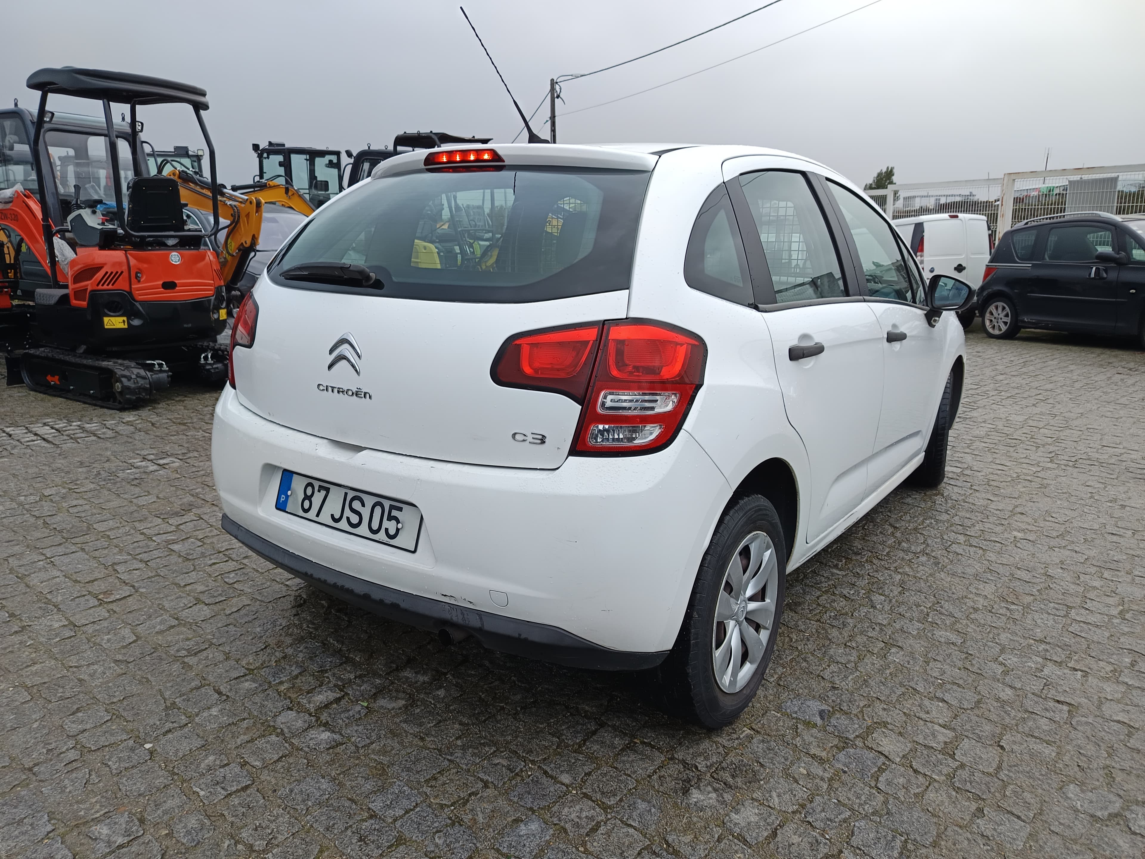Citroën C3 · Ano 2010 — imagem 4