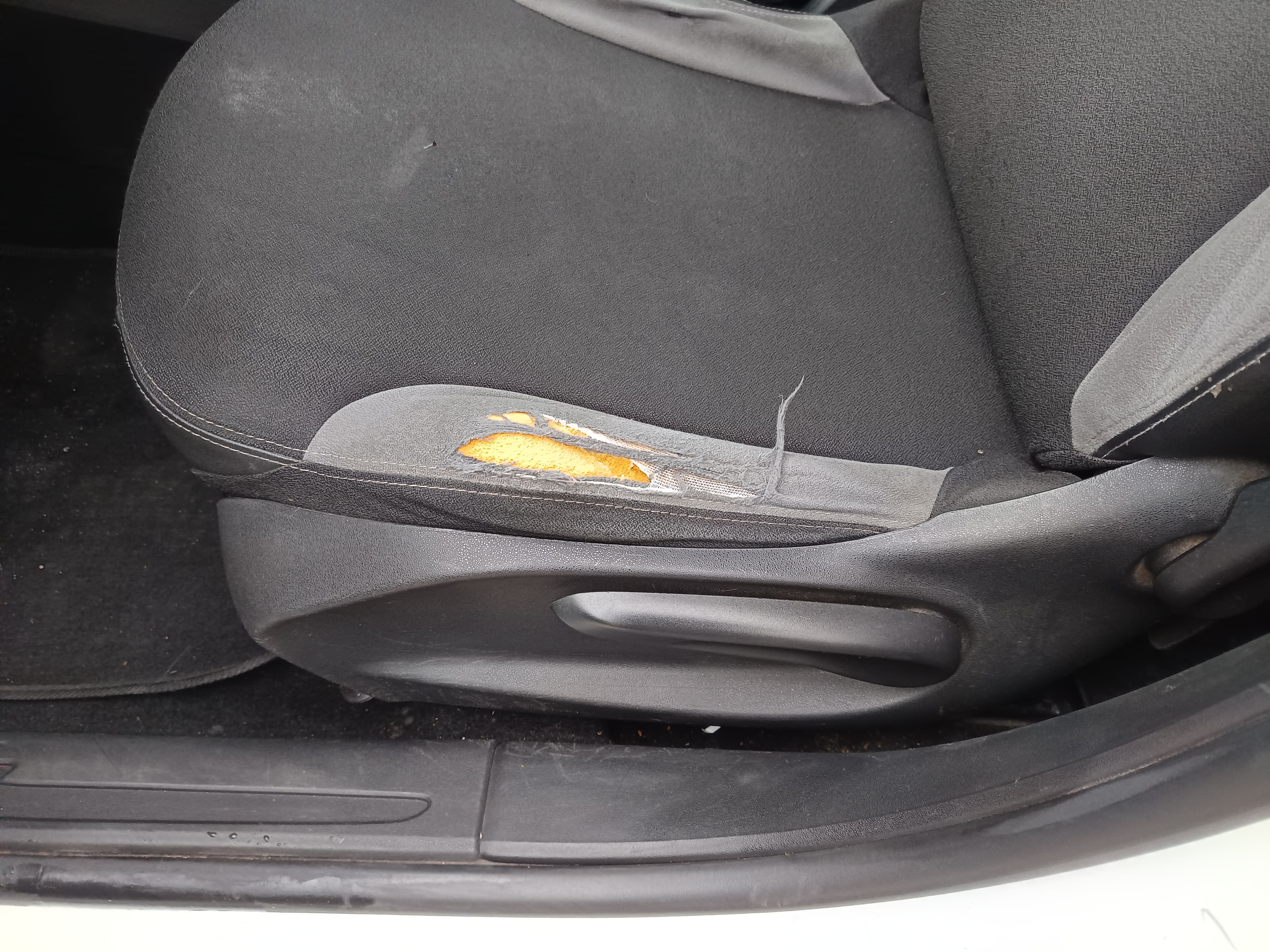 Citroën C3 · Ano 2010 — imagem 27