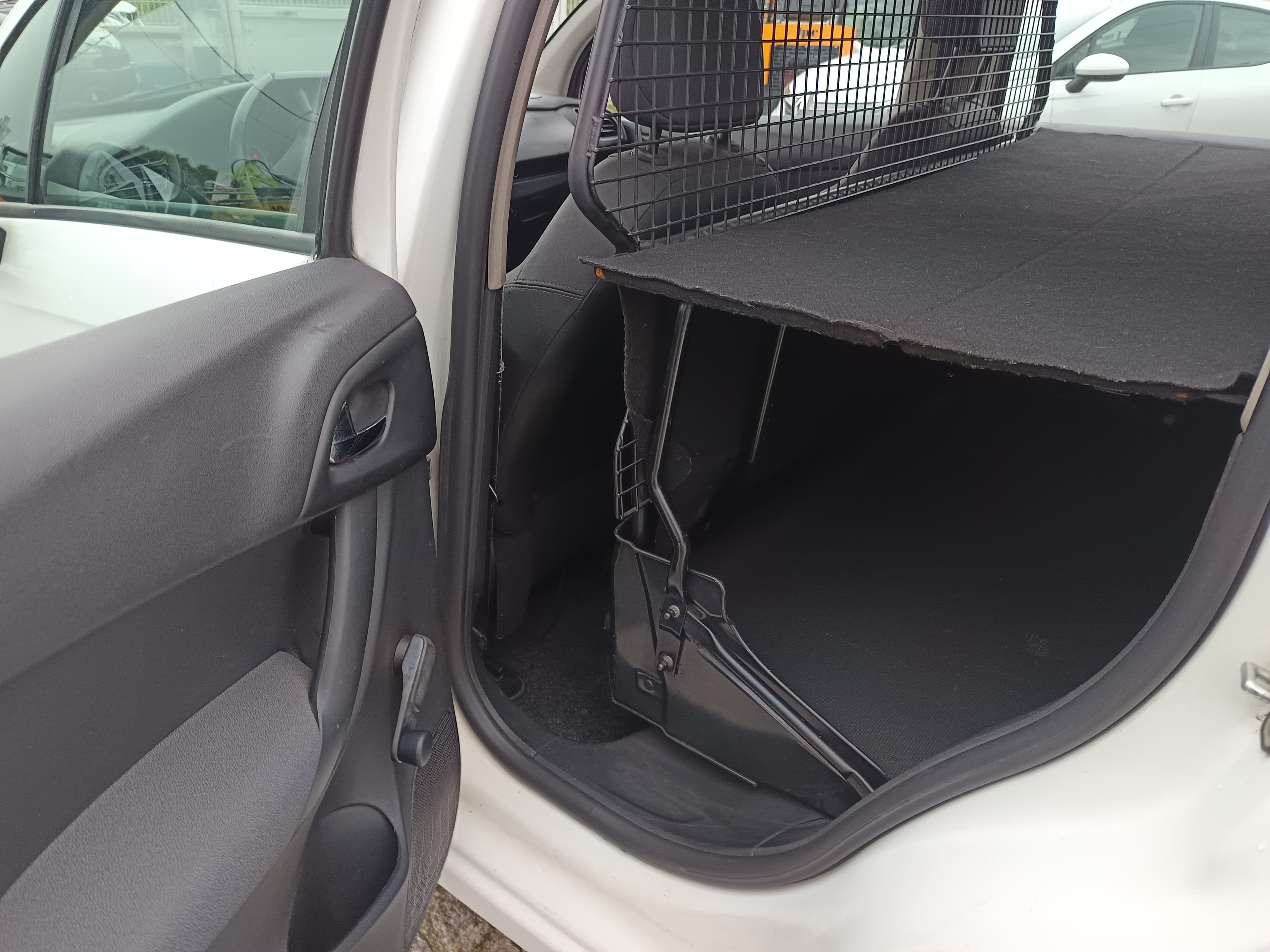 Citroën C3 · Ano 2010 — imagem 23