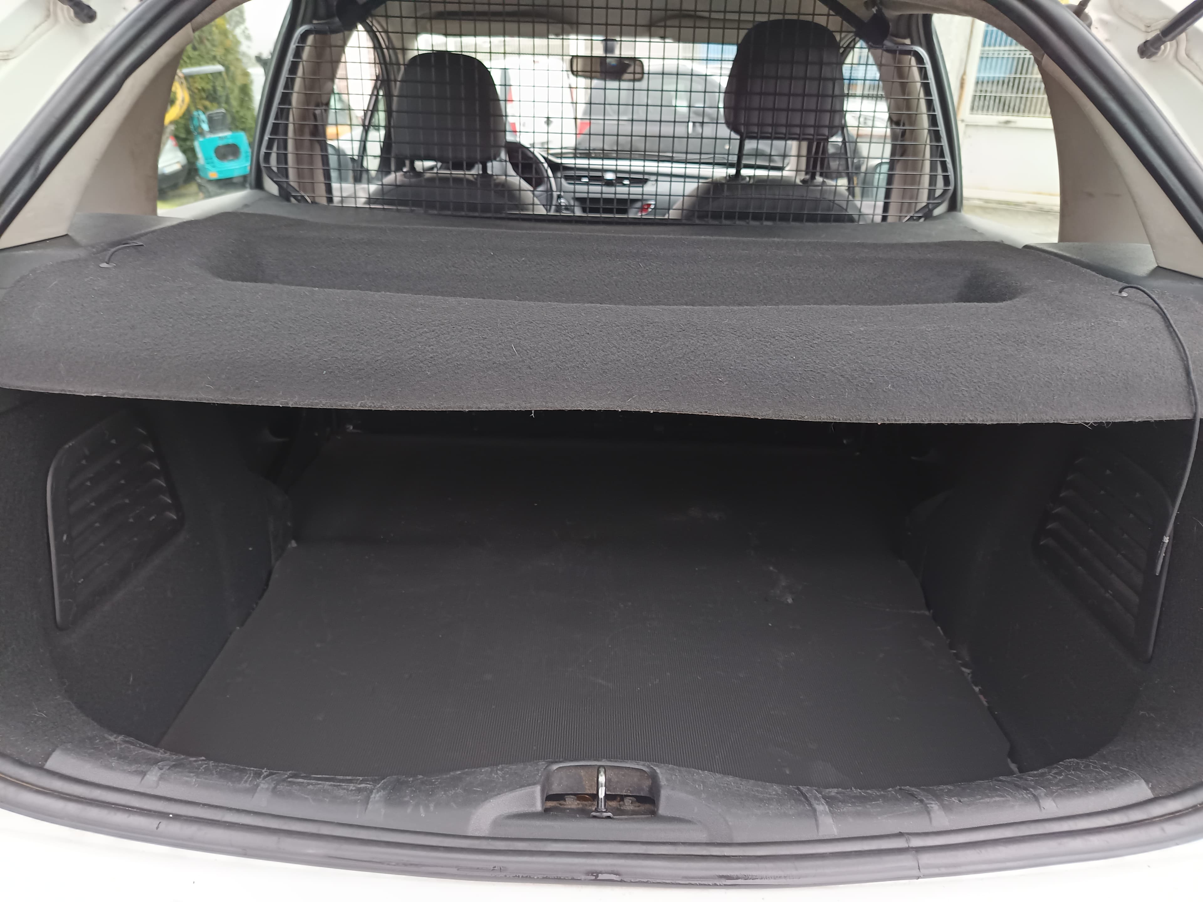 Citroën C3 · Ano 2010 — imagem 11