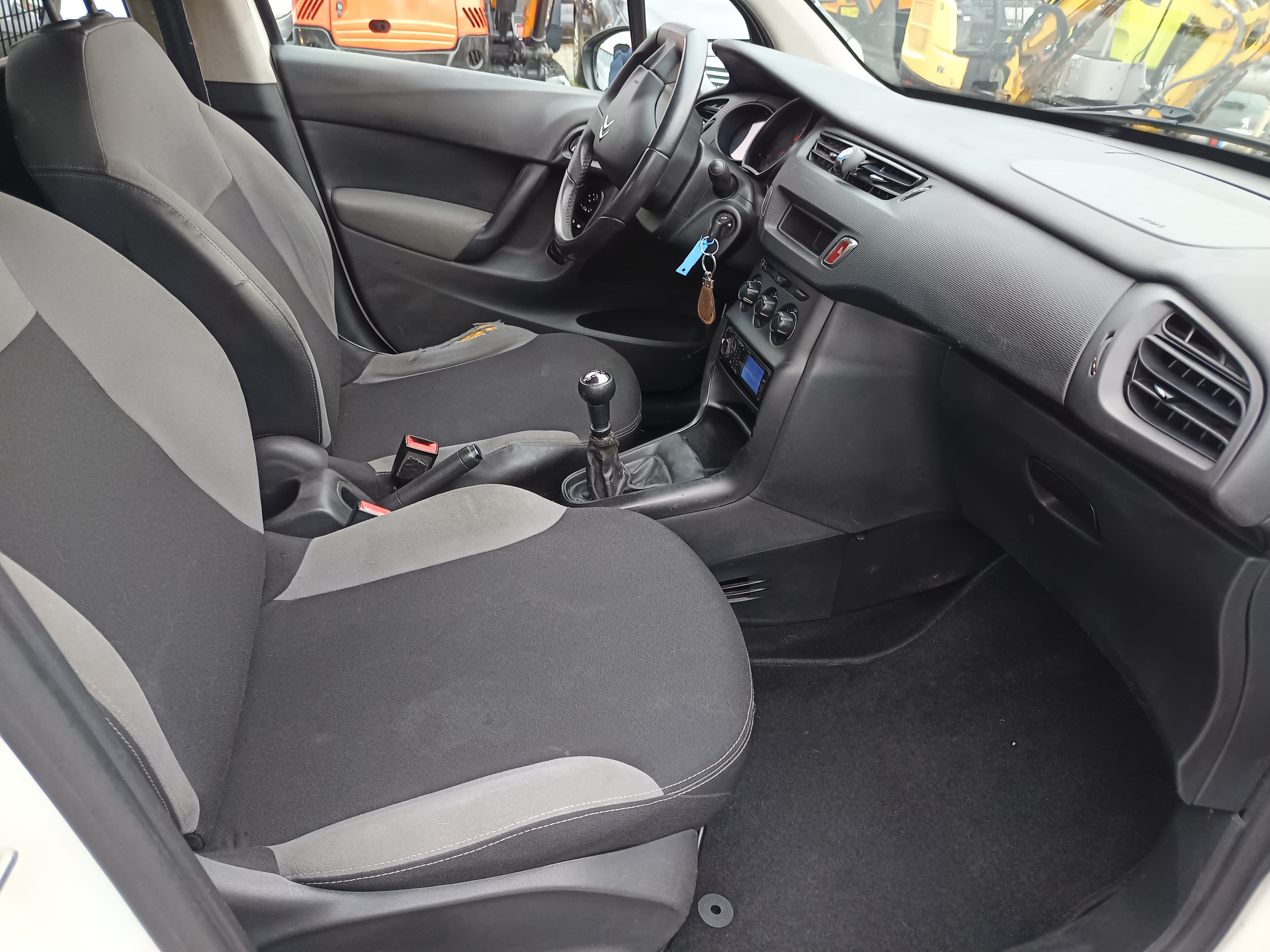 Citroën C3 · Ano 2010 — imagem 22