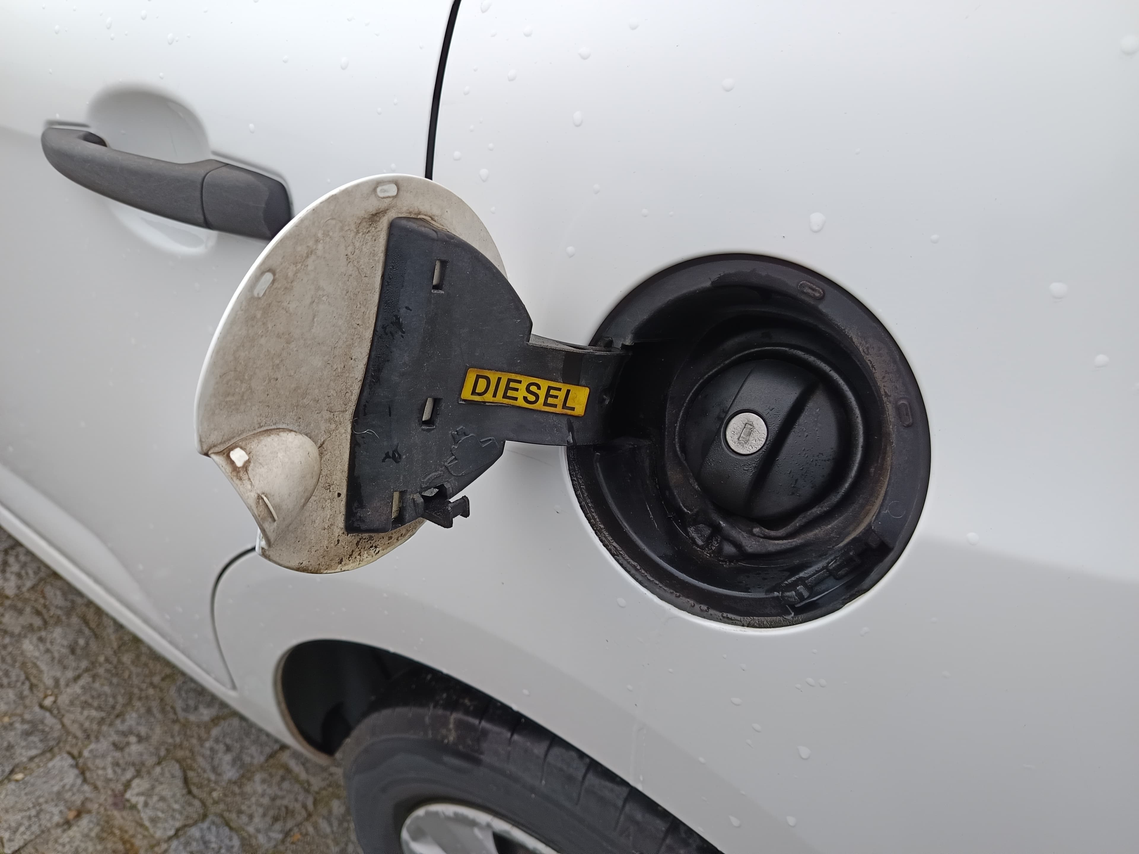 Citroën C3 · Ano 2010 — imagem 13