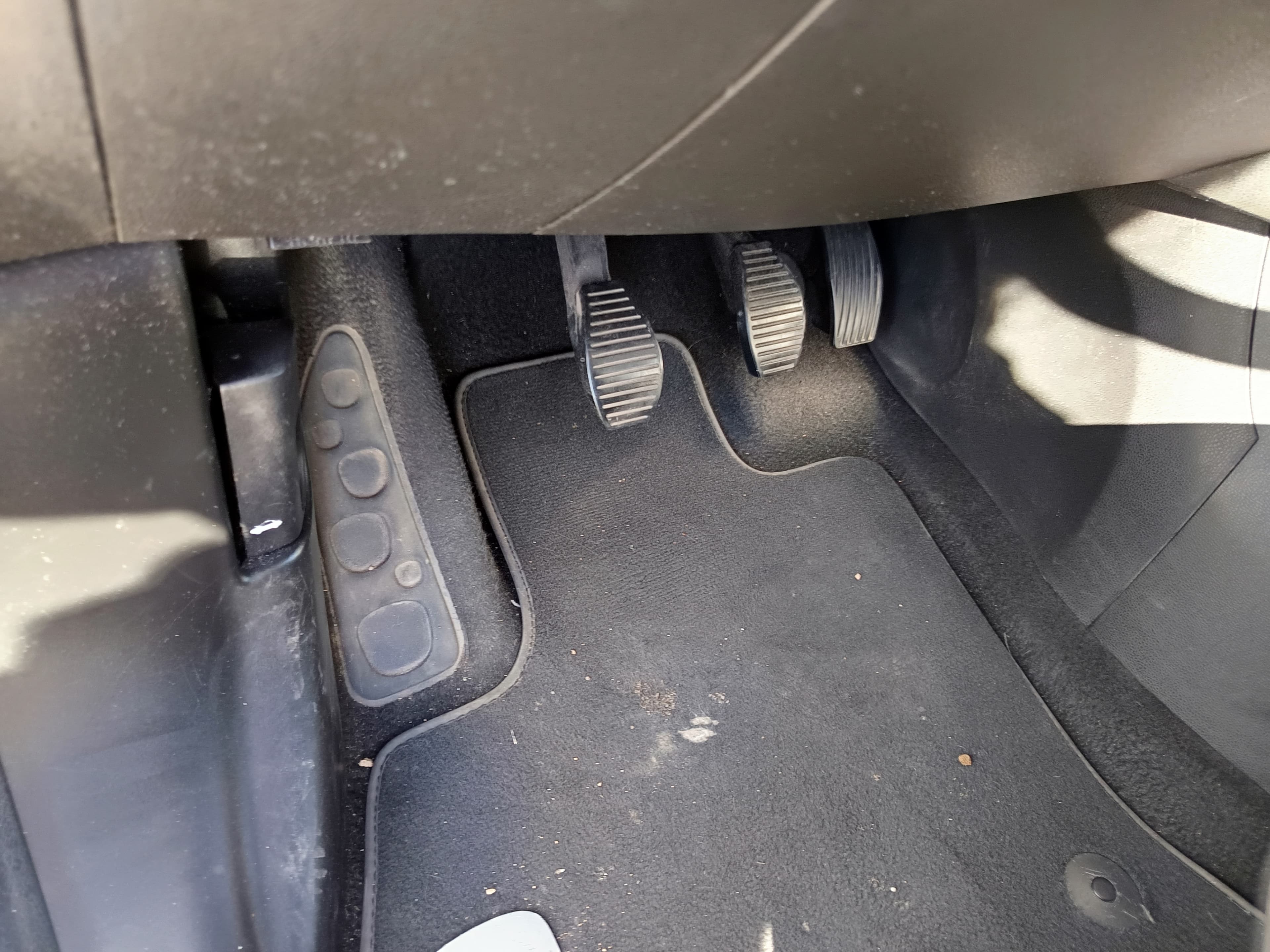 Fiat 500 L · Ano 2019 — imagen 32