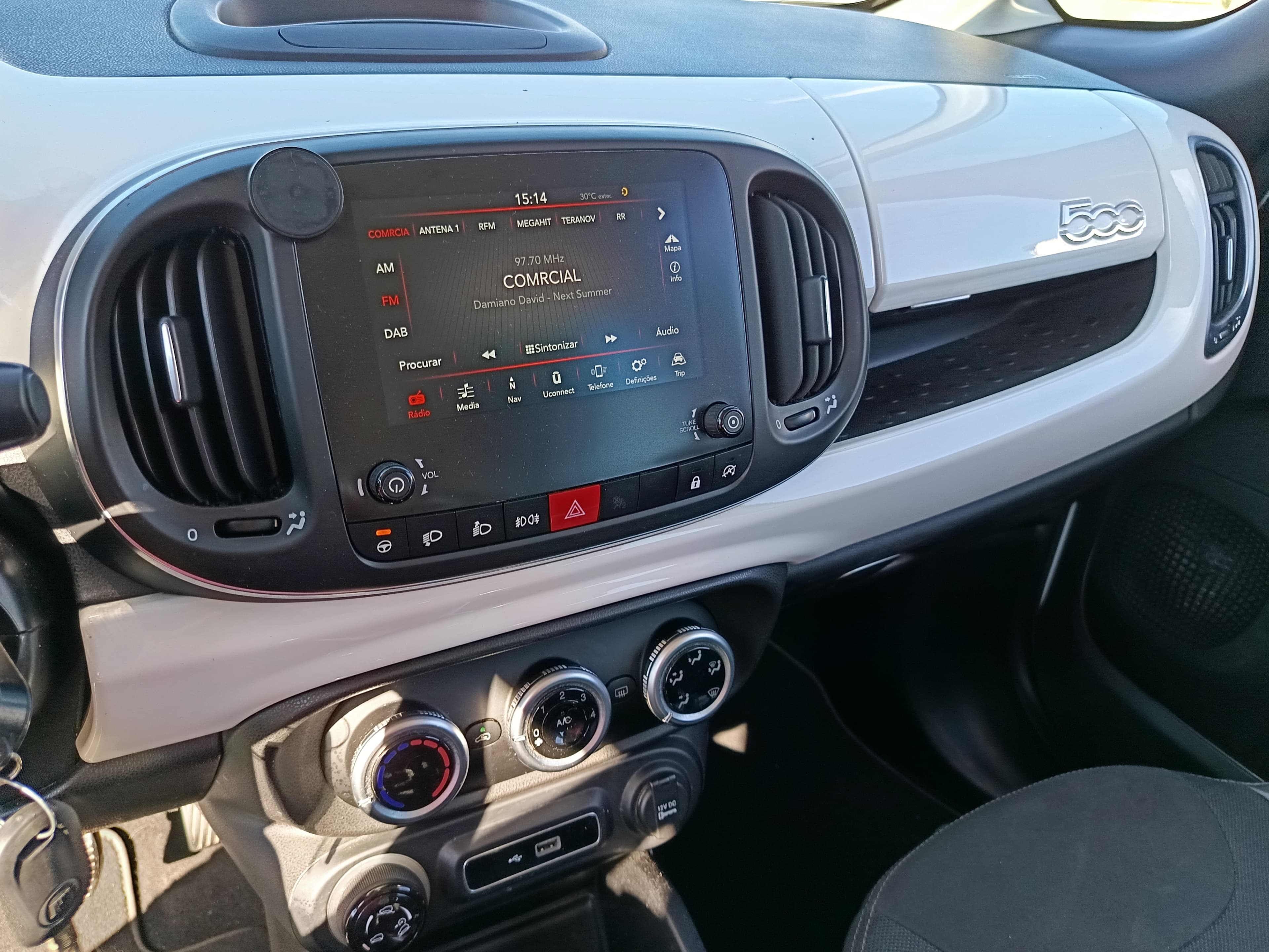 Fiat 500 L · Ano 2019 — imagen 34
