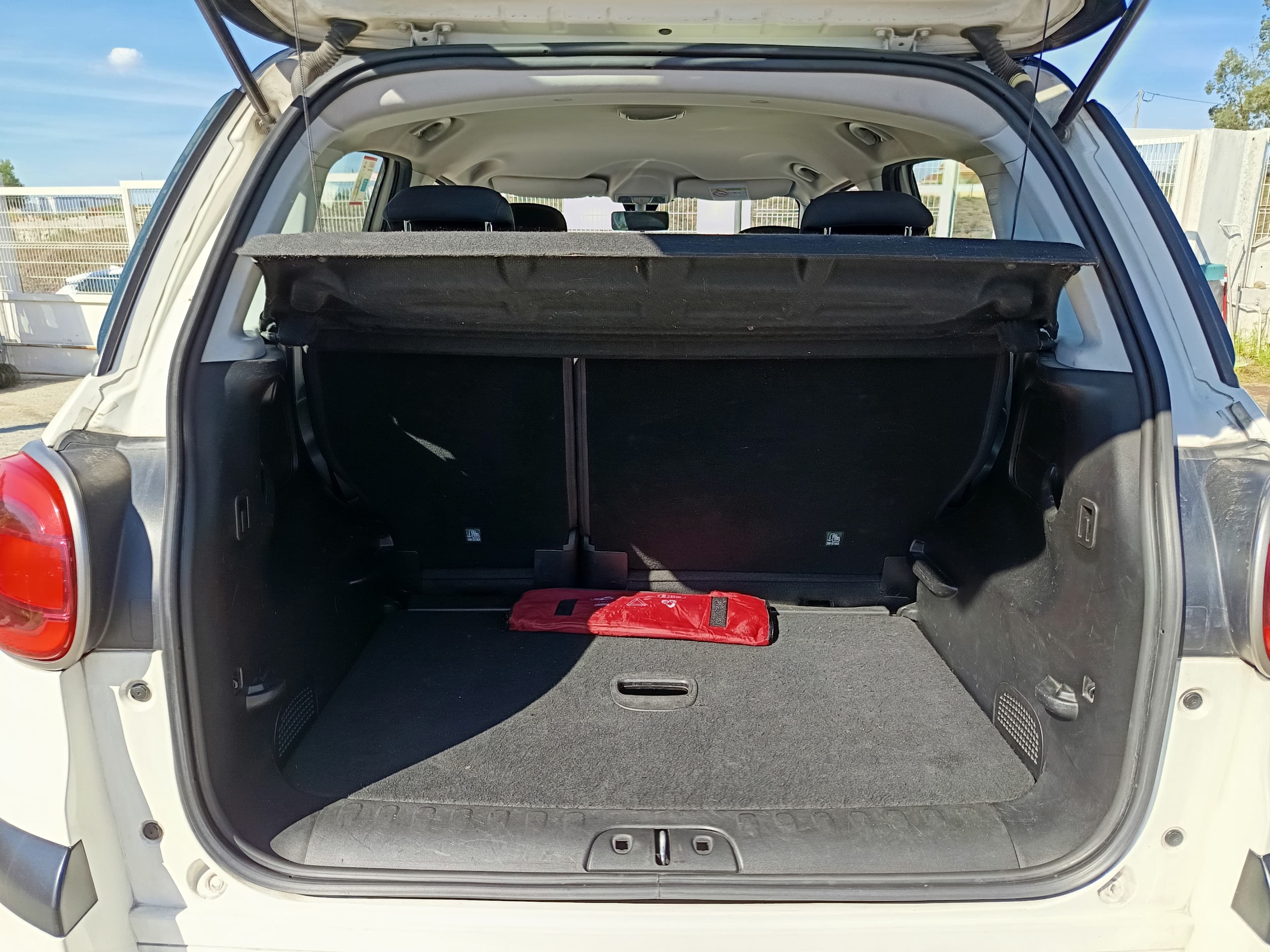 Fiat 500 L · Ano 2019 — imagen 19