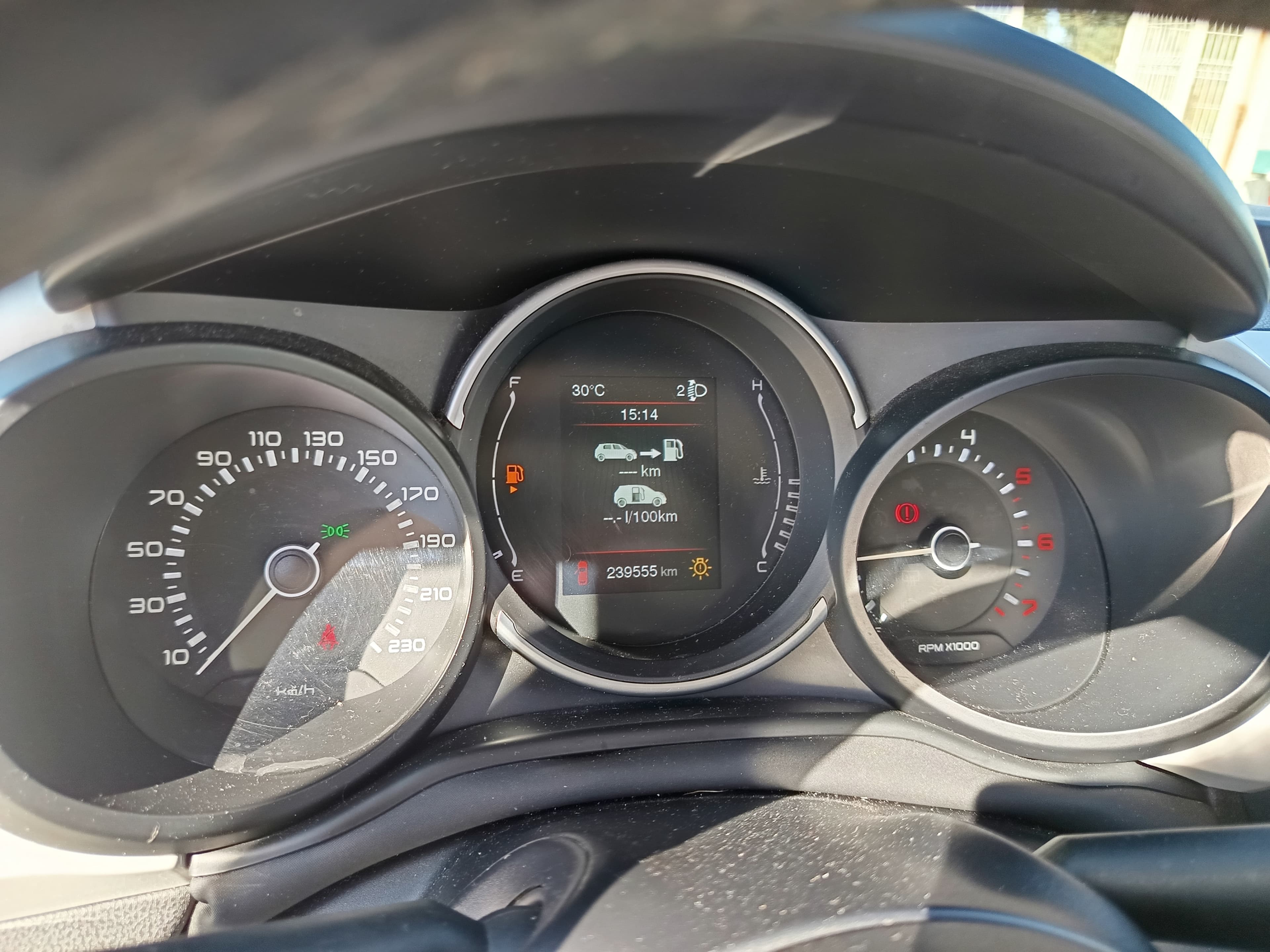 Fiat 500 L · Ano 2019 — imagen 39