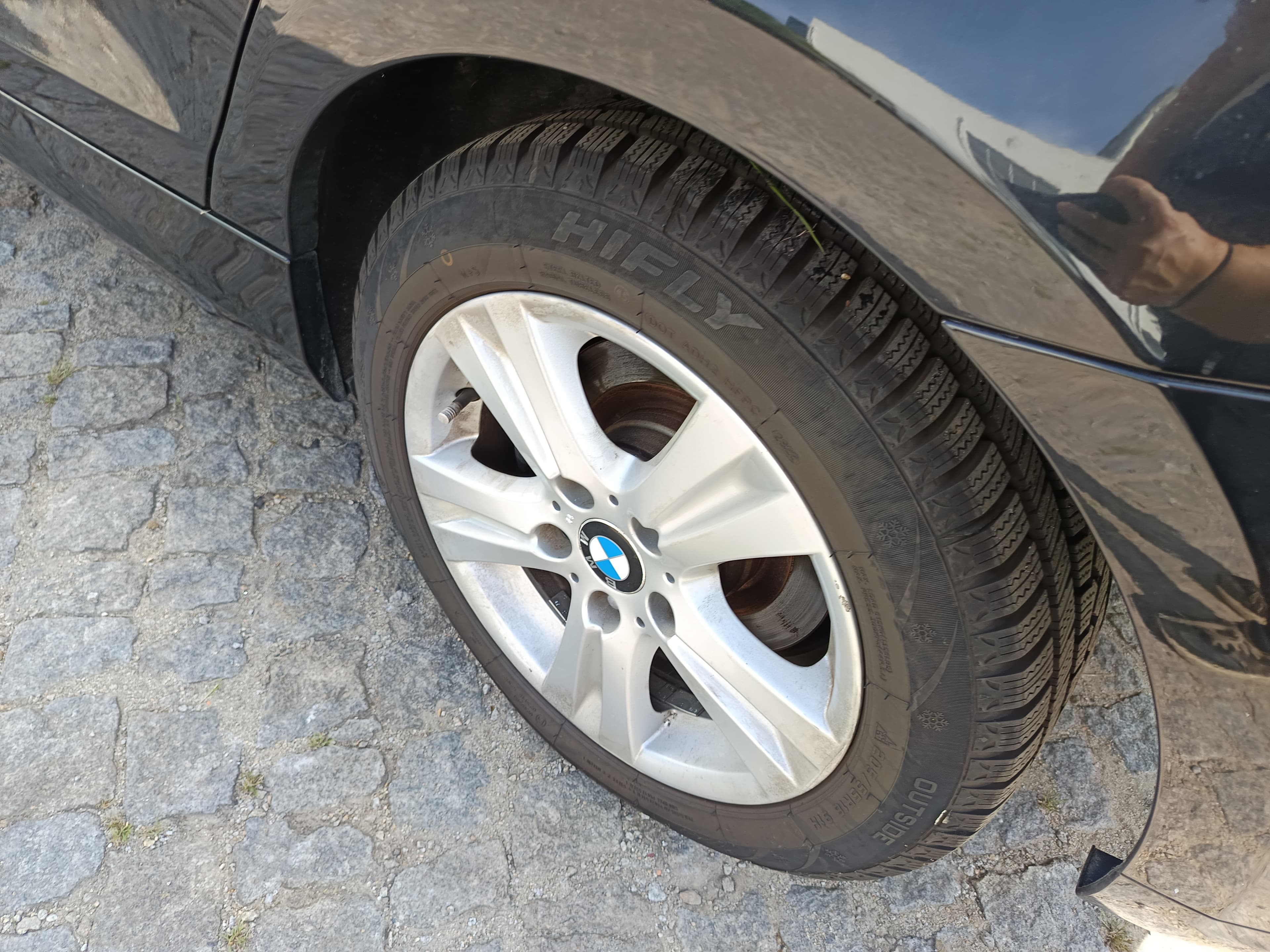 BMW 118d · Ano 2011 — imagem 25