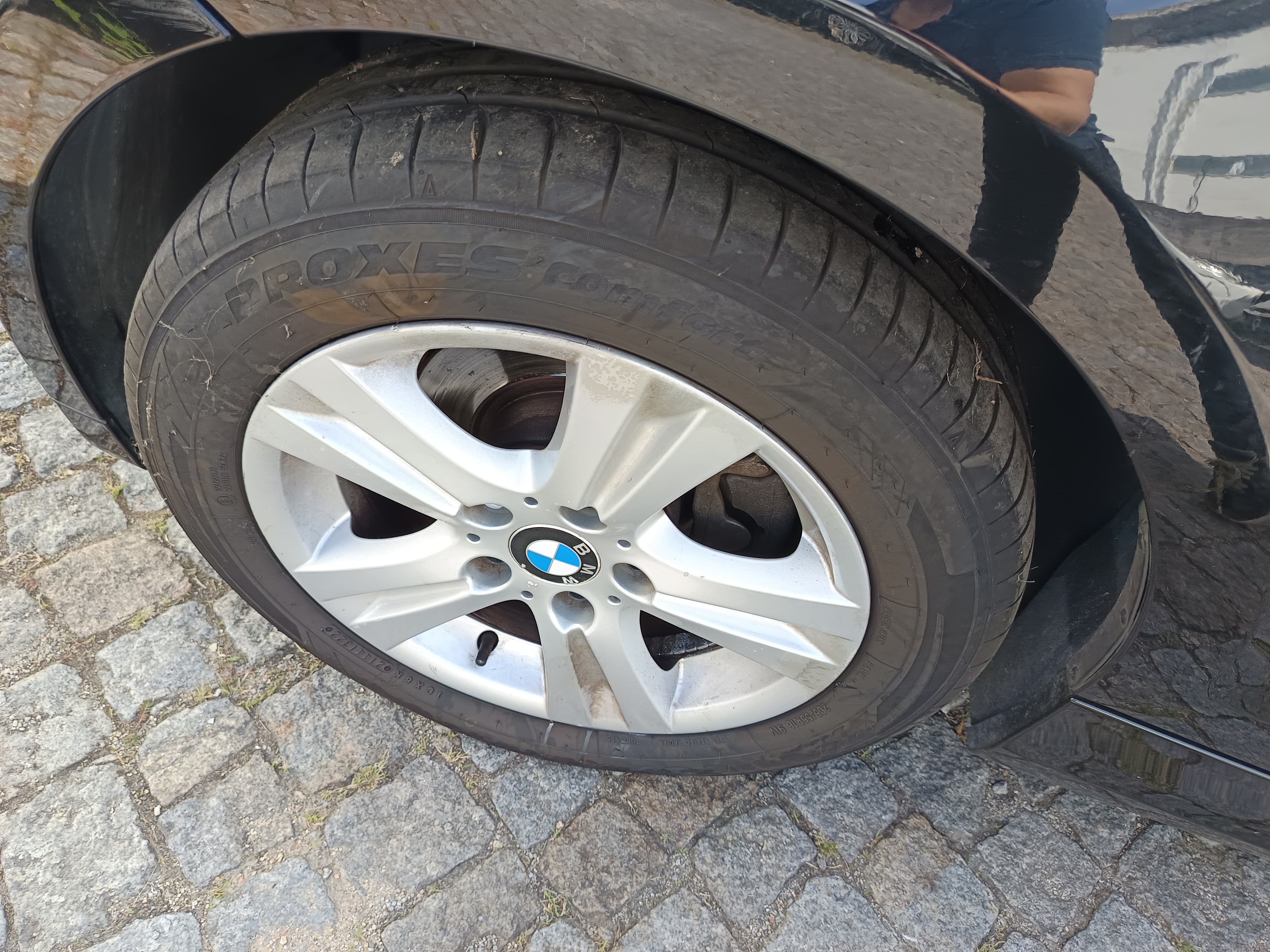 BMW 118d · Ano 2011 — imagem 26