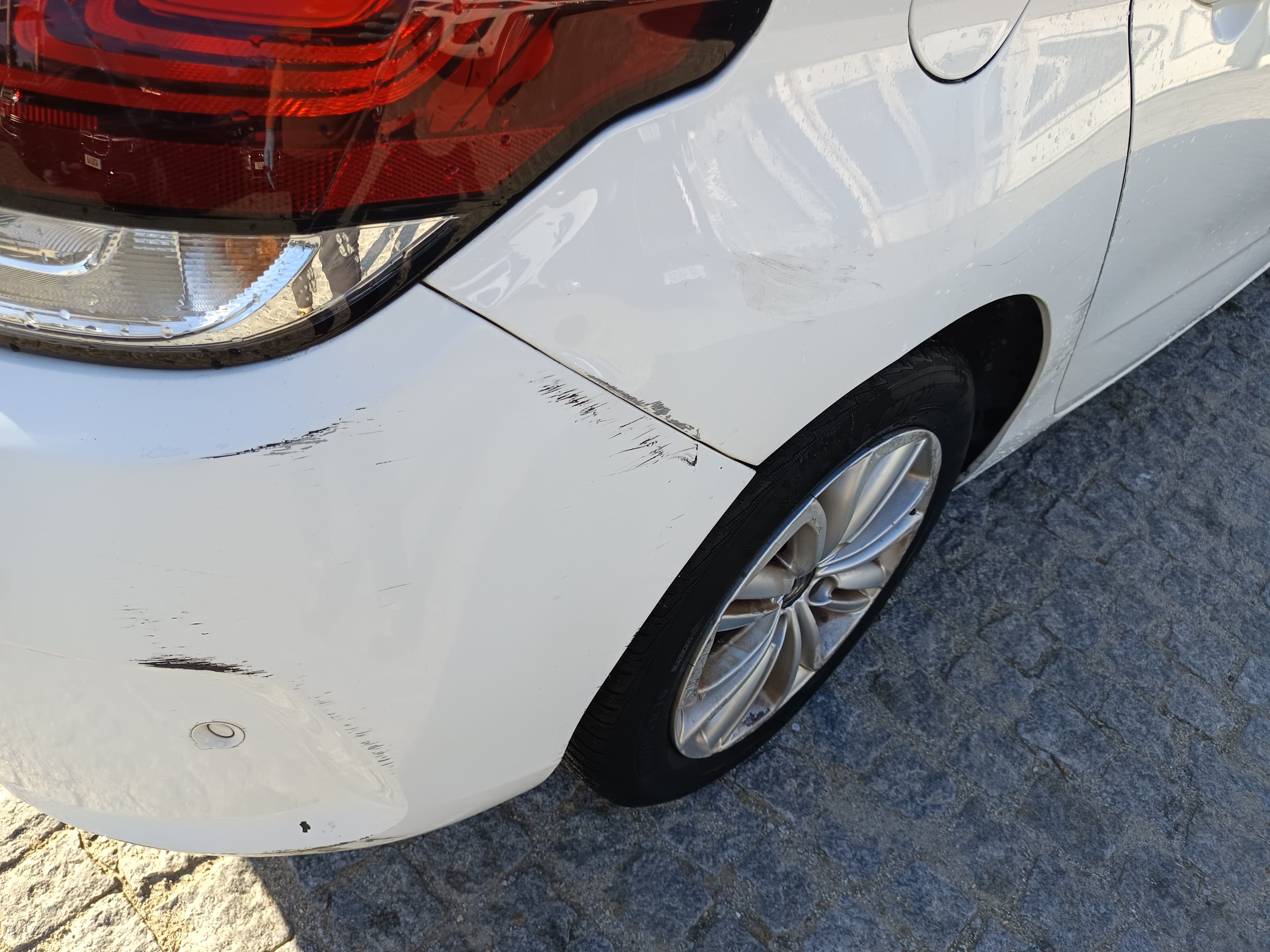 Citroën C4 · Ano 2017 — image 16
