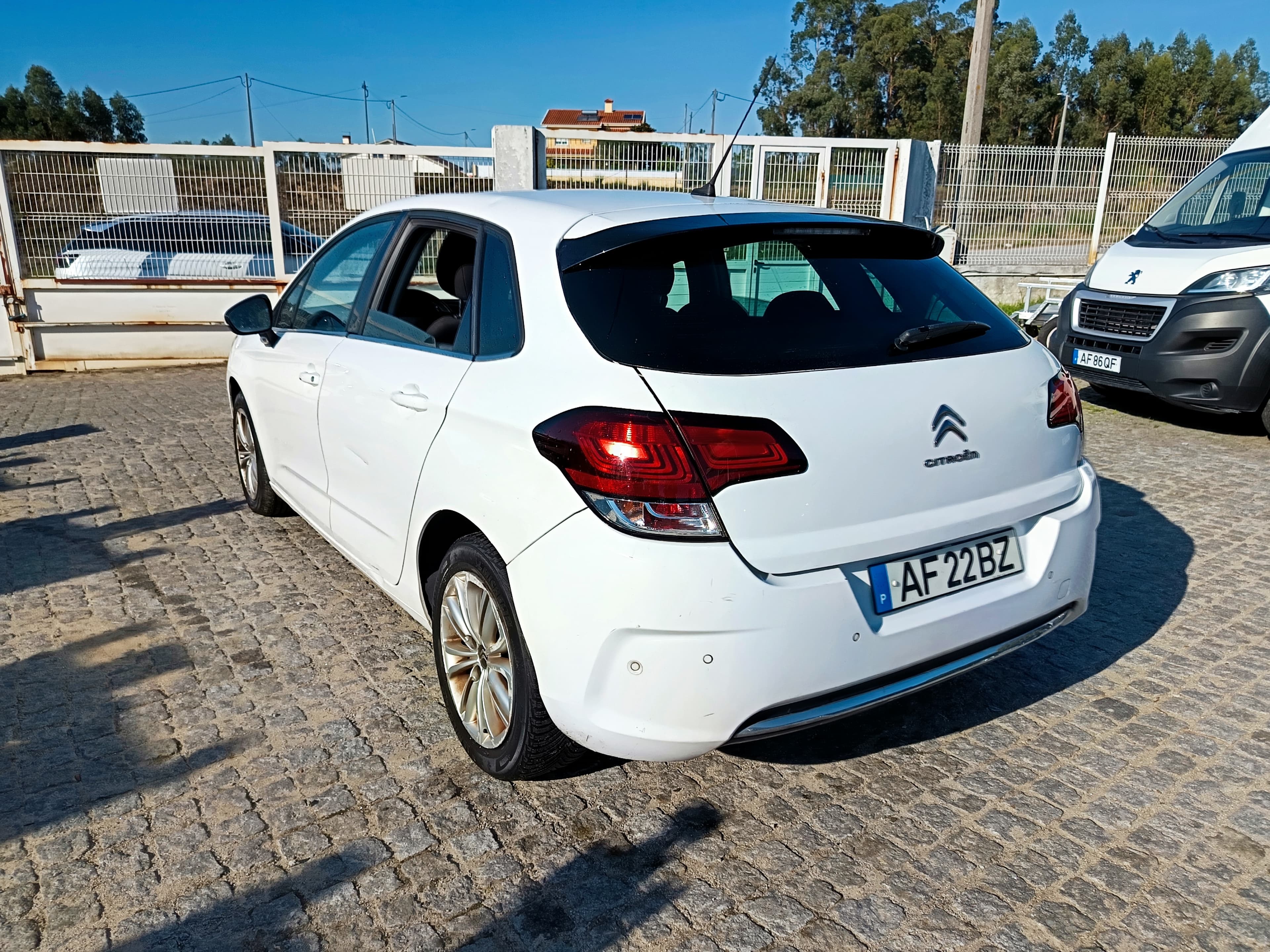 Citroën C4 · Ano 2017 — image 6