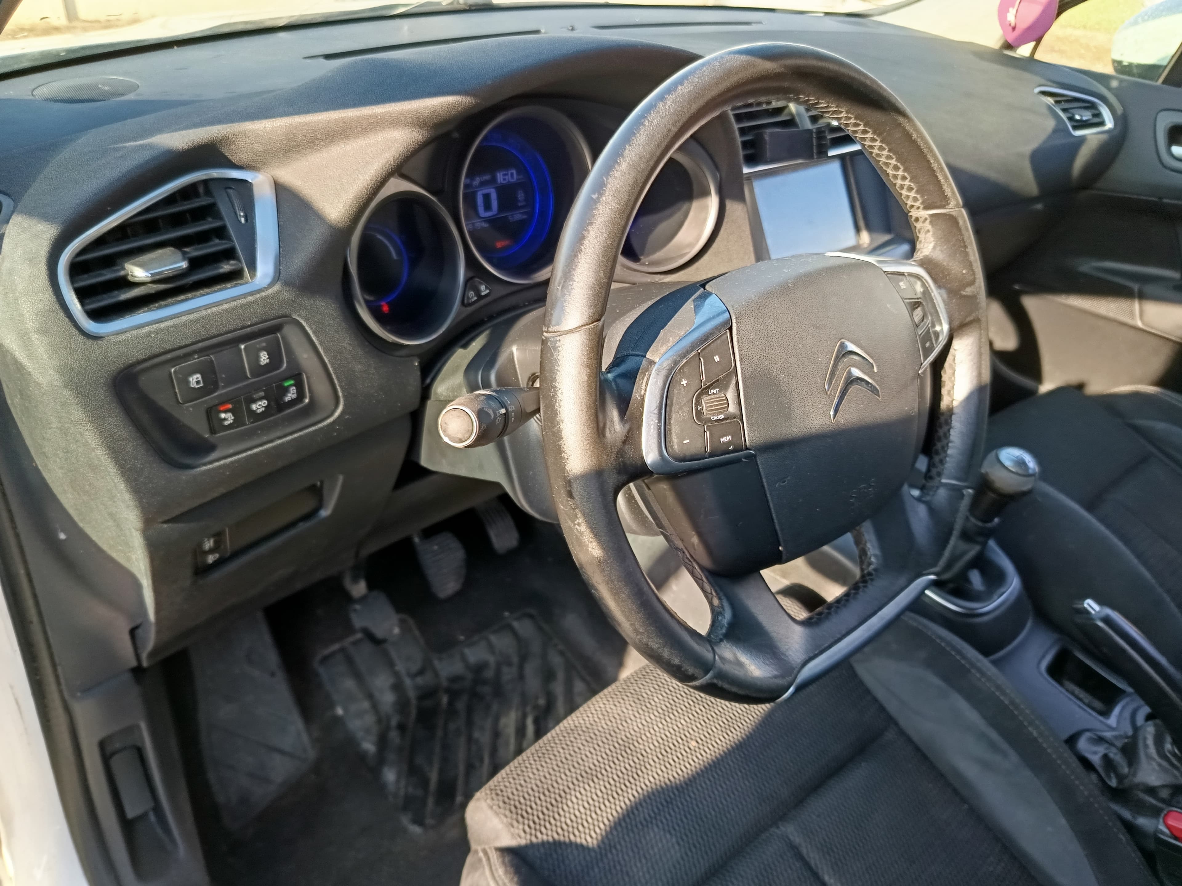 Citroën C4 · Ano 2017 — image 44