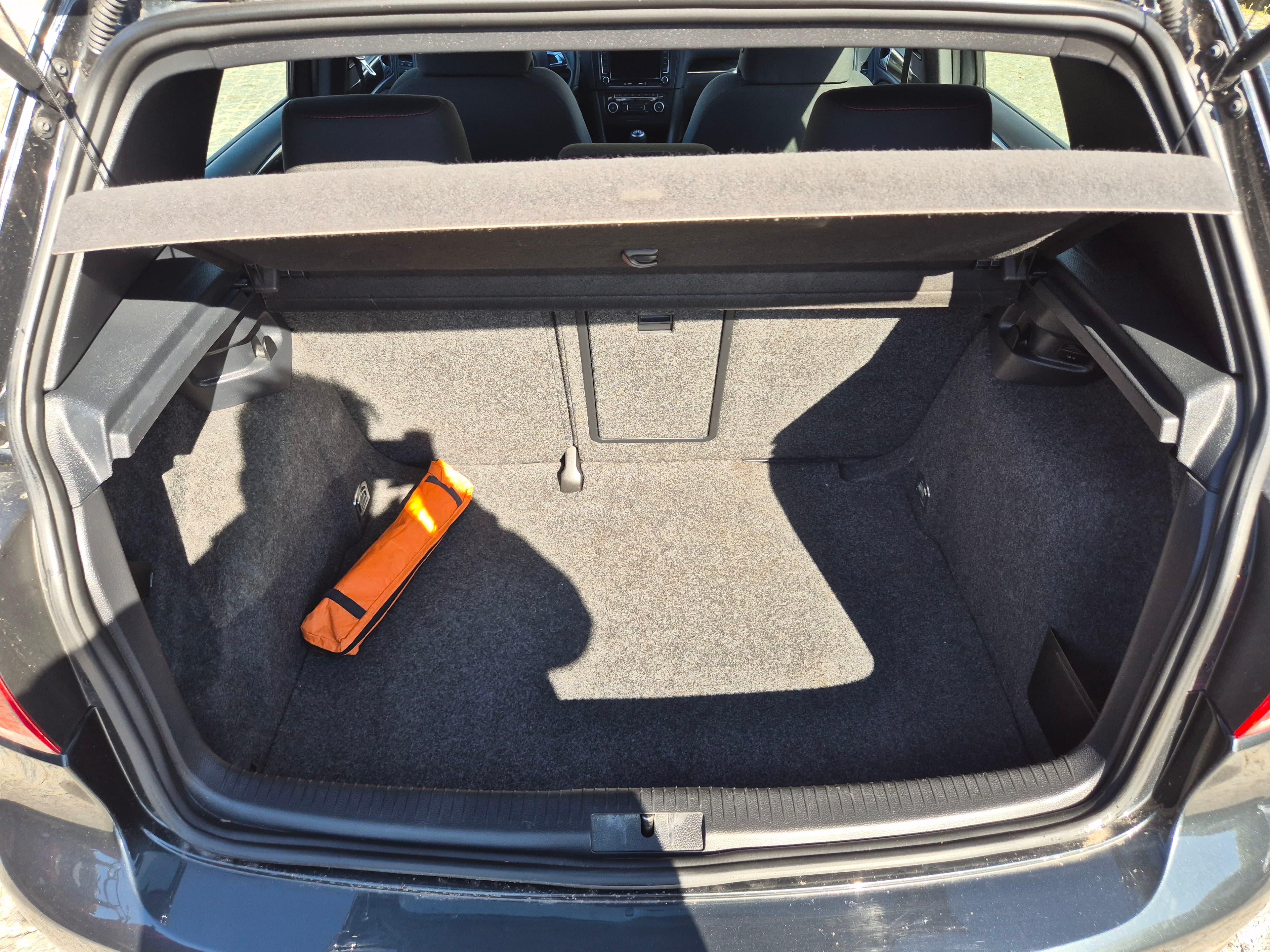 Volkswagen Golf · Ano 2009 — image 8
