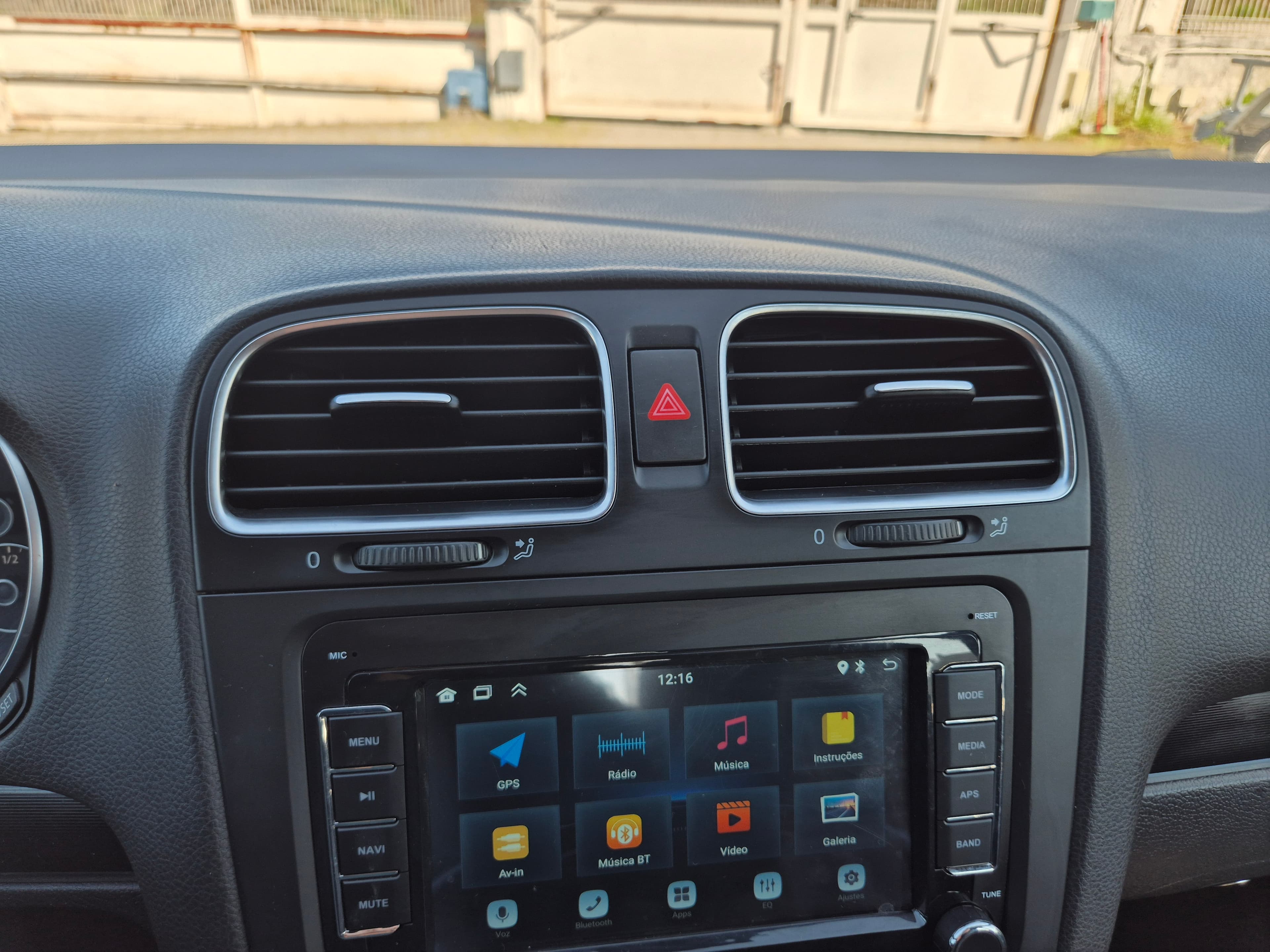 Volkswagen Golf · Ano 2009 — image 43