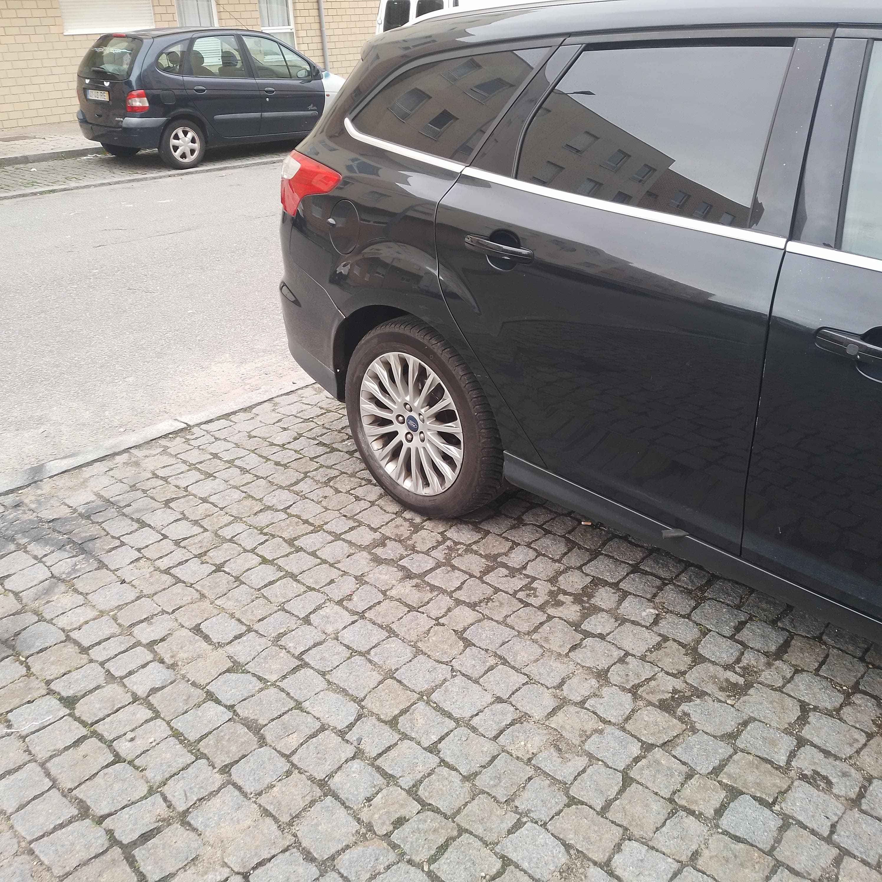 Ford Focus · Ano 2013 — image 7