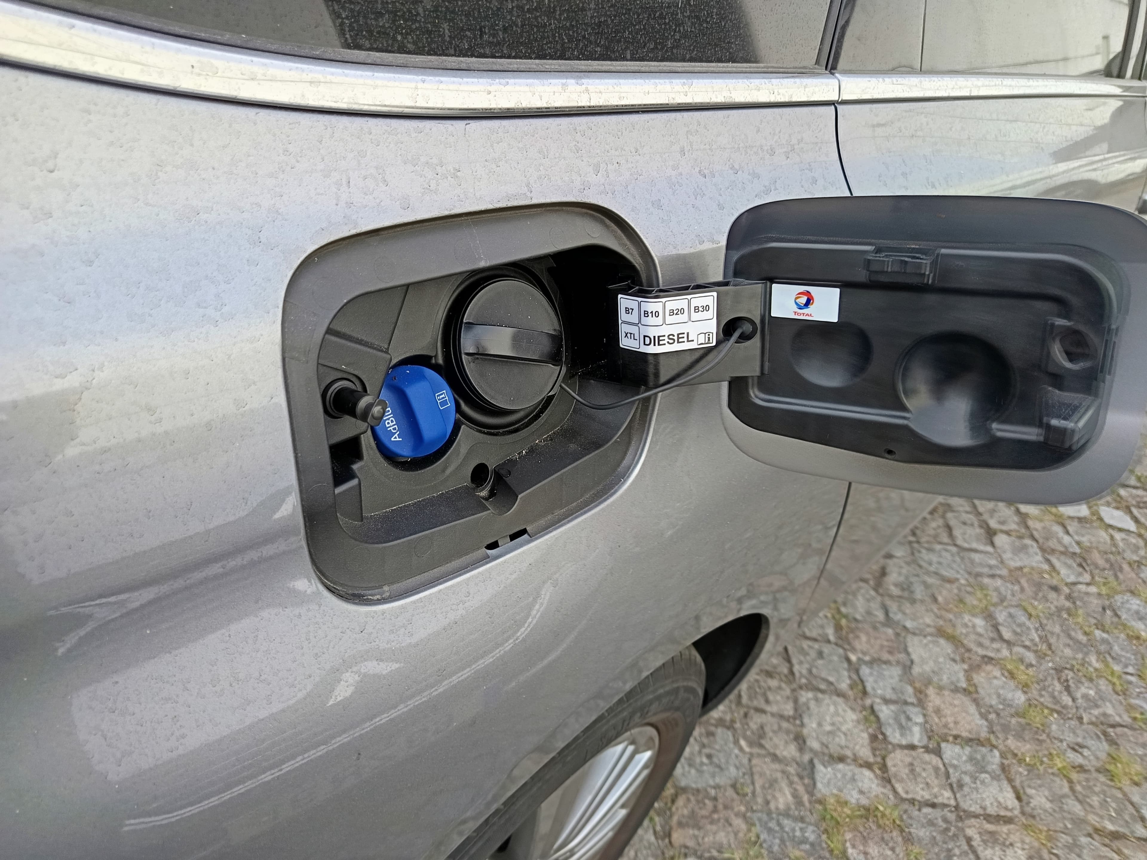 Peugeot 308 1.5 BlueHDi · Ano 2019 — imagem 9