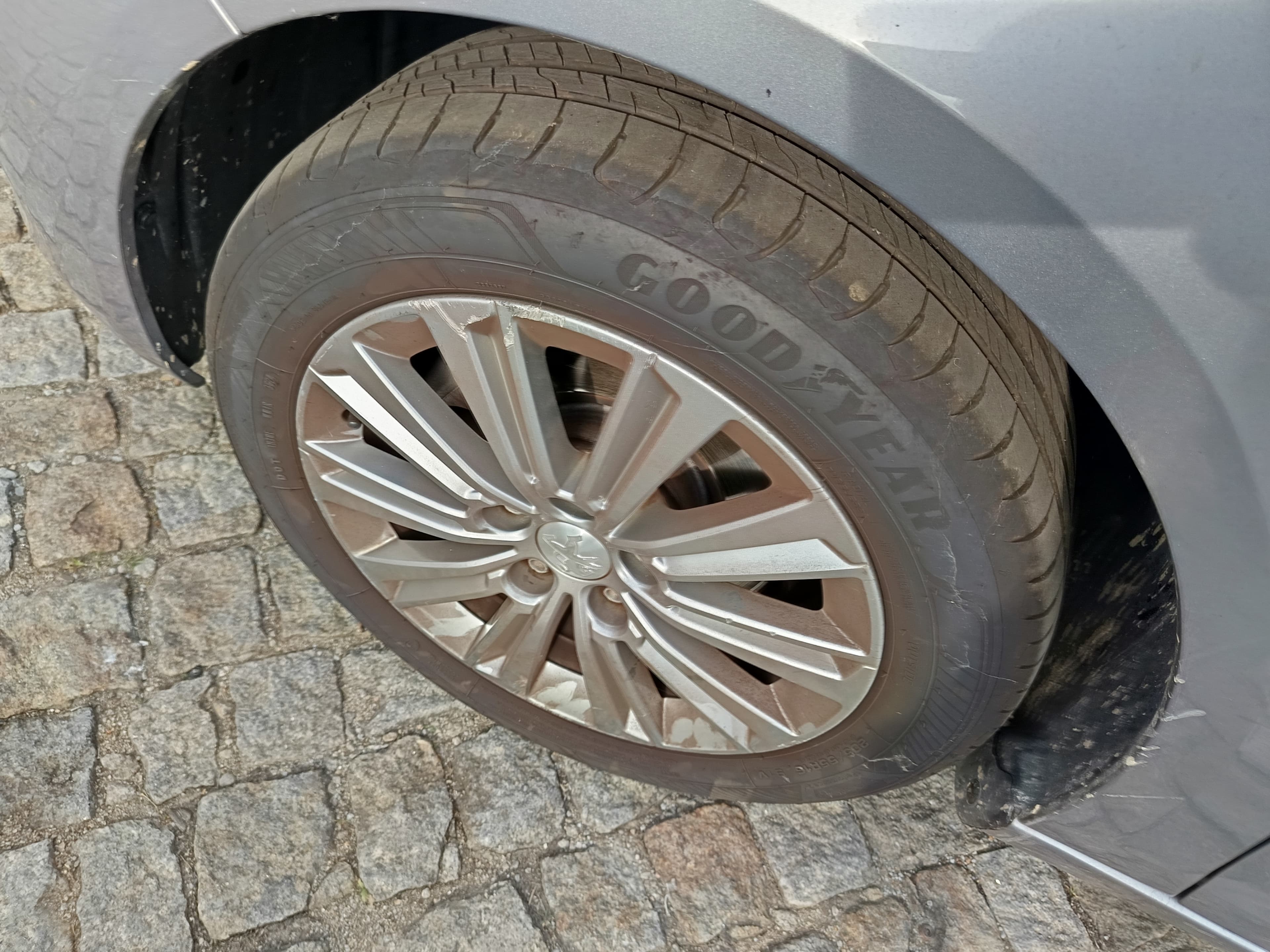 Peugeot 308 1.5 BlueHDi · Ano 2019 — imagem 13