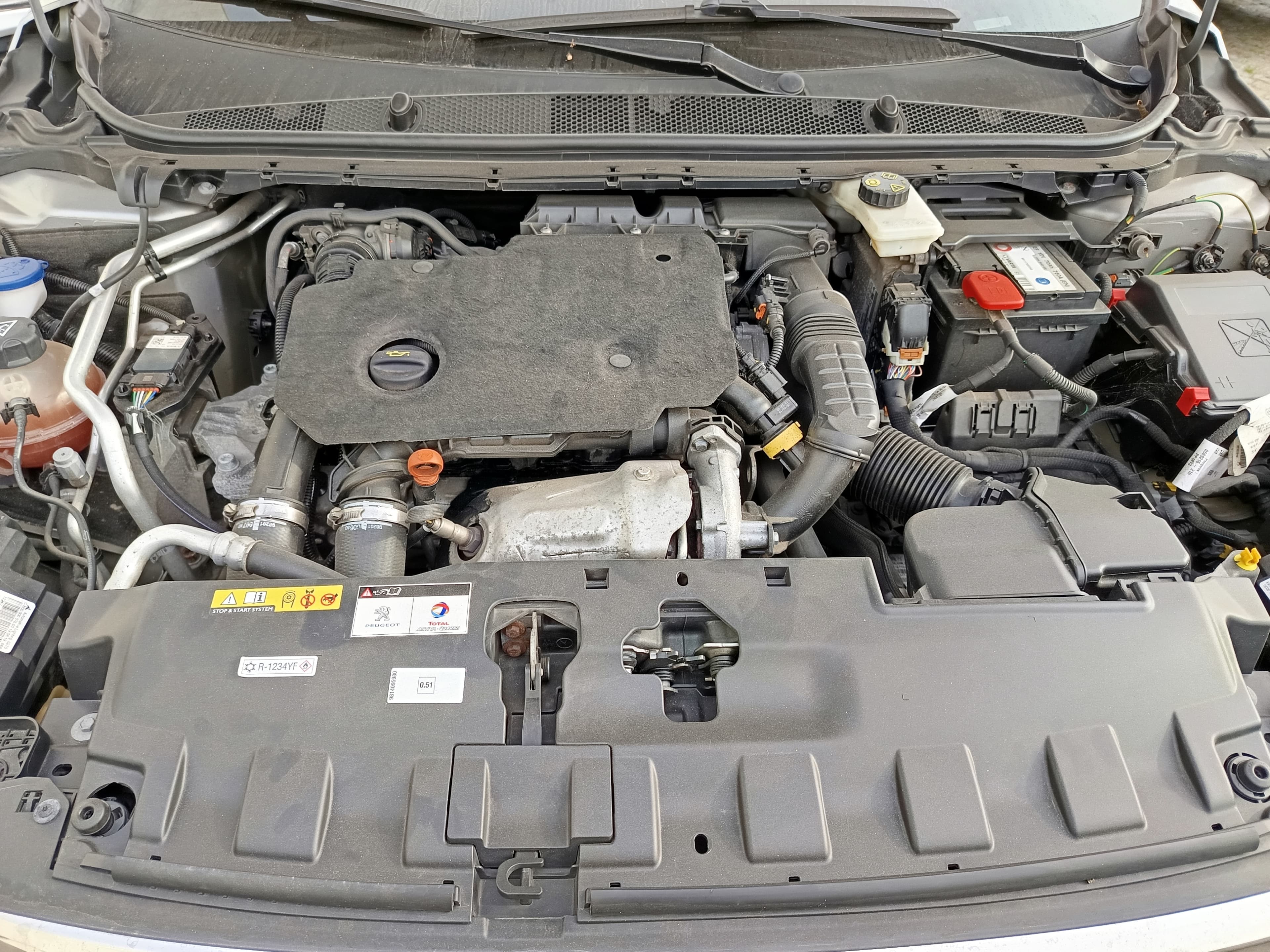 Peugeot 308 1.5 BlueHDi · Ano 2019 — imagem 15