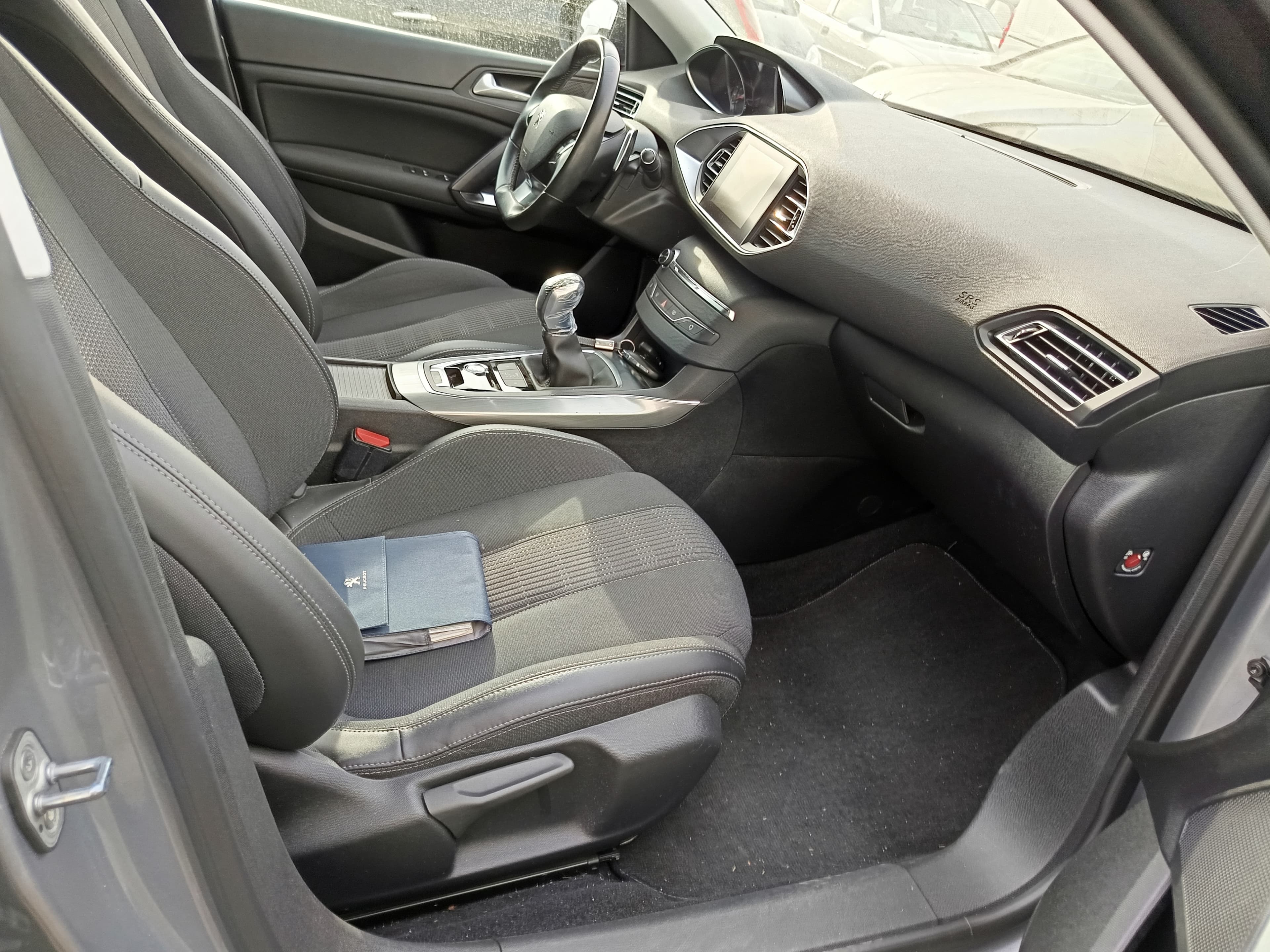Peugeot 308 1.5 BlueHDi · Ano 2019 — imagem 38