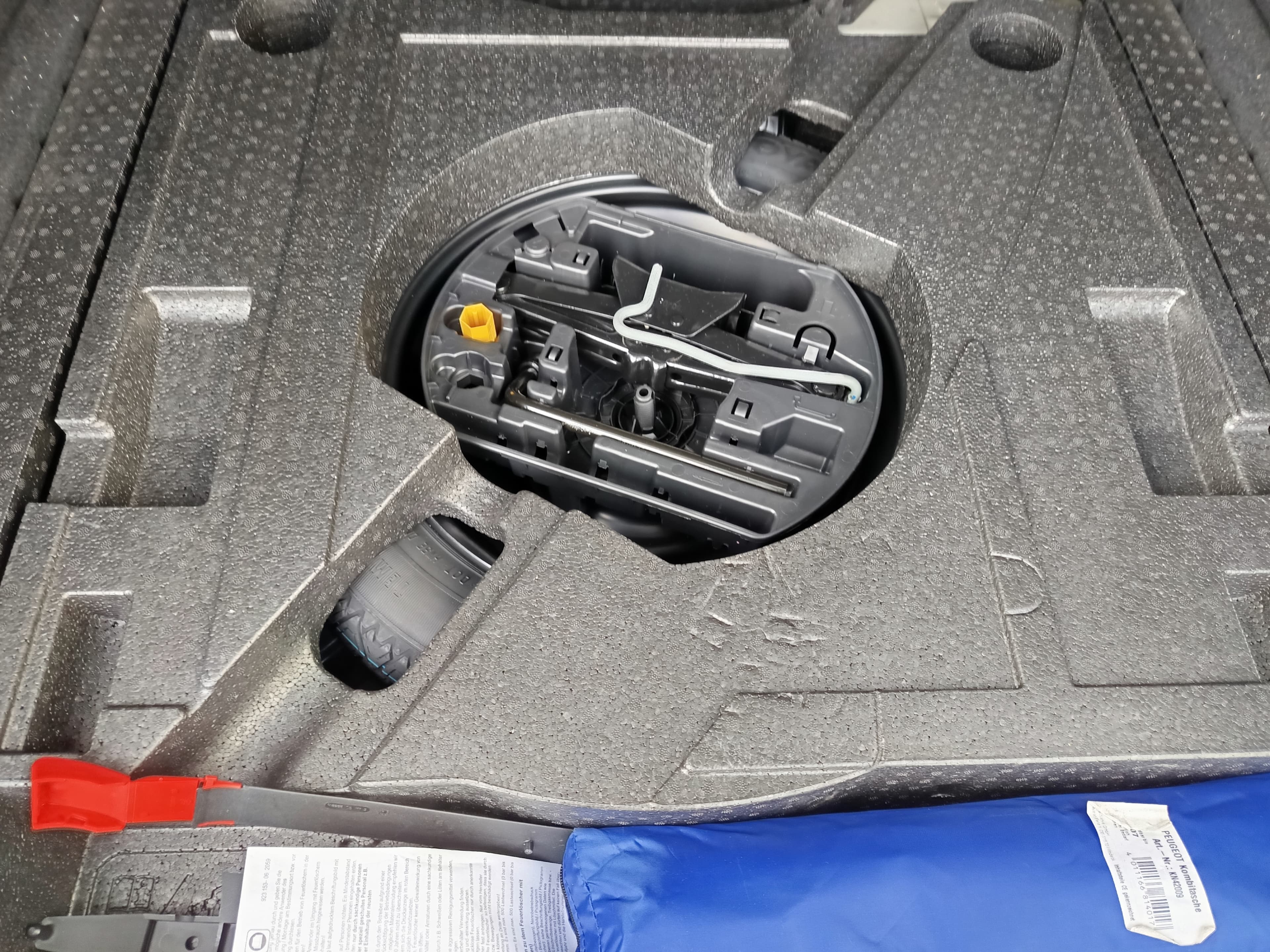 Peugeot 308 1.5 BlueHDi · Ano 2019 — imagem 19