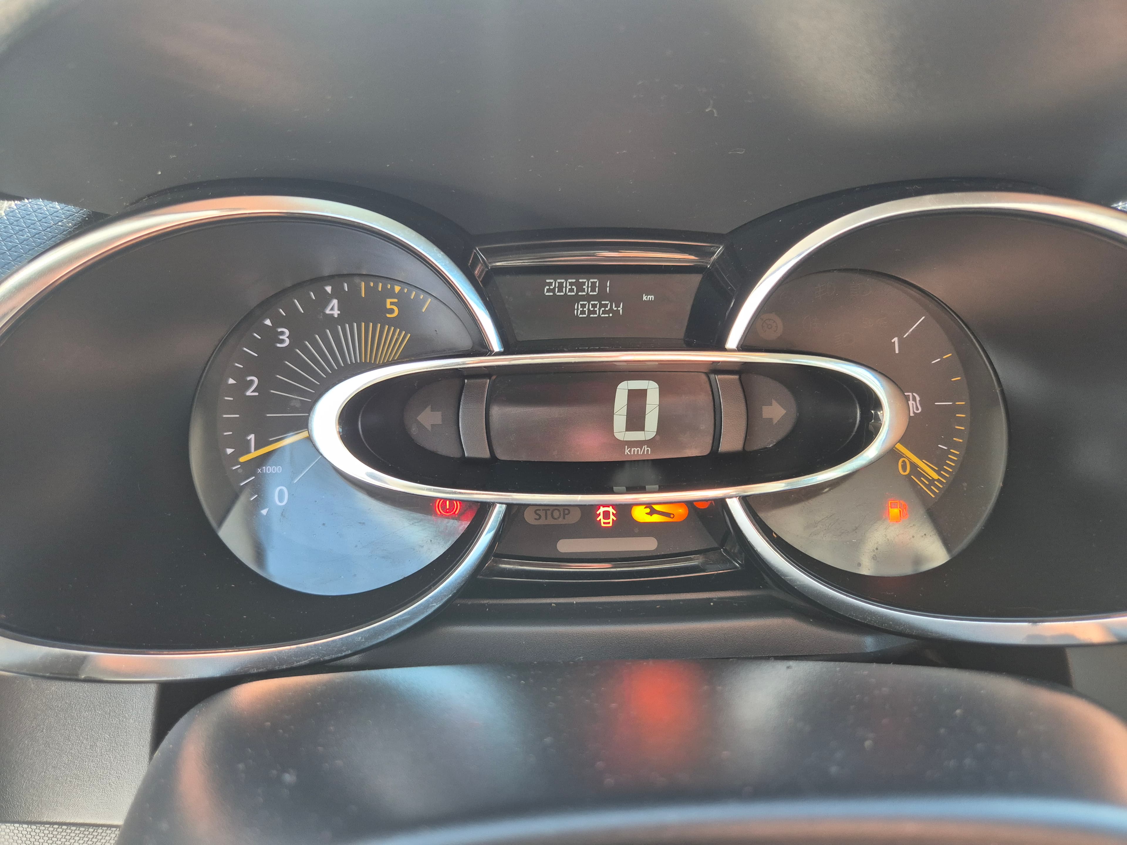 Renault Clio · Ano 2015 — imagem 42