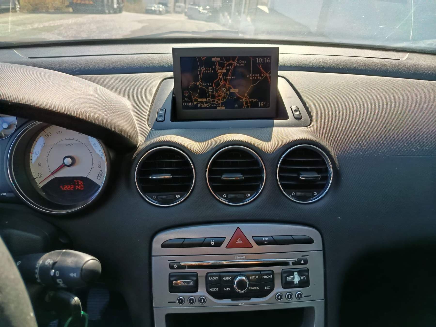 Peugeot 308 · Ano 2010 — imagem 19