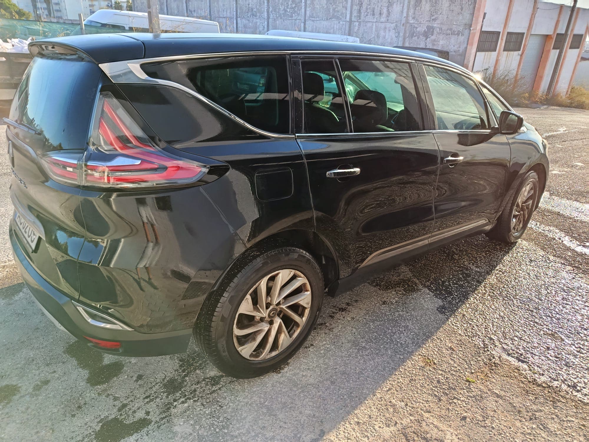 Renault Espace · Ano 2016 — imagem 4