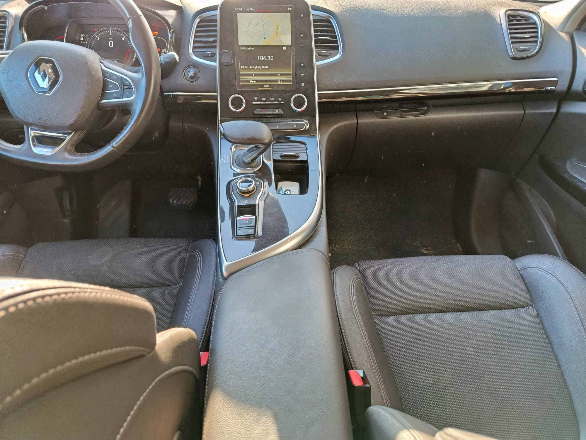 Renault Espace · Ano 2016 — imagem 18