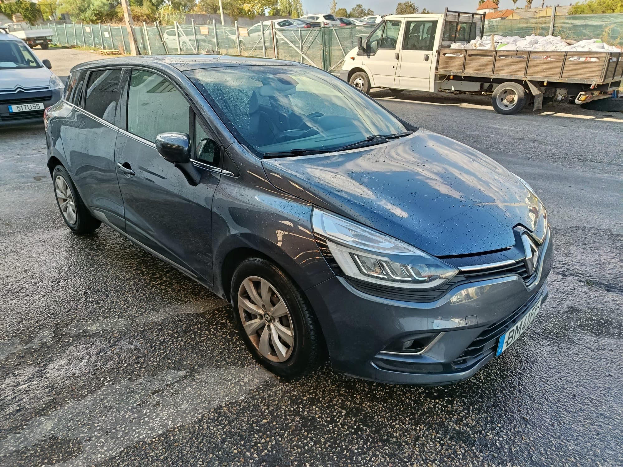 Renault Clio · Año 2019 — imagen 3