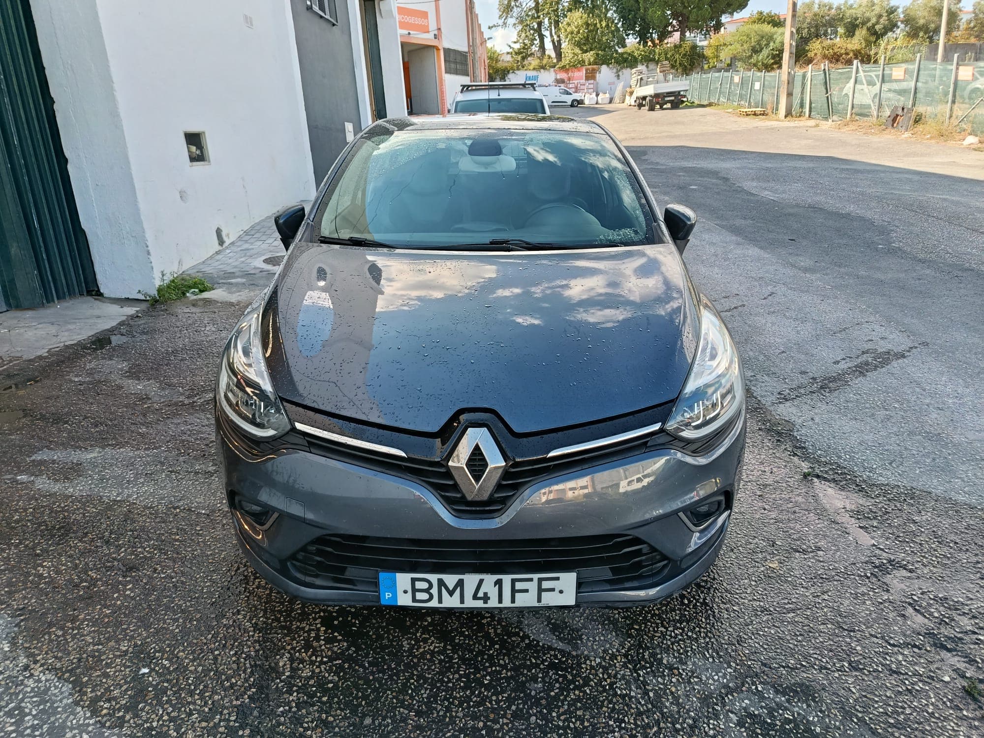 Renault Clio · Año 2019 — imagen 2