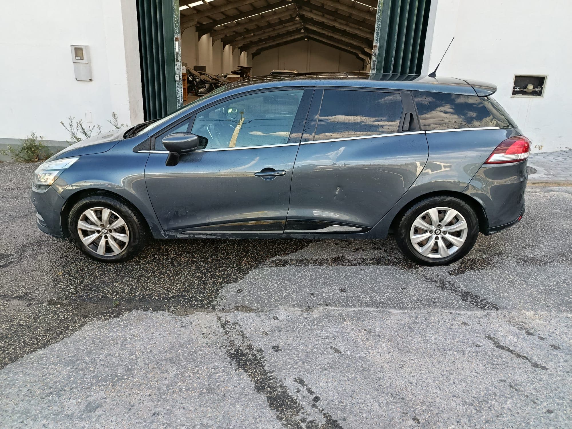 Renault Clio · Año 2019 — imagen 7